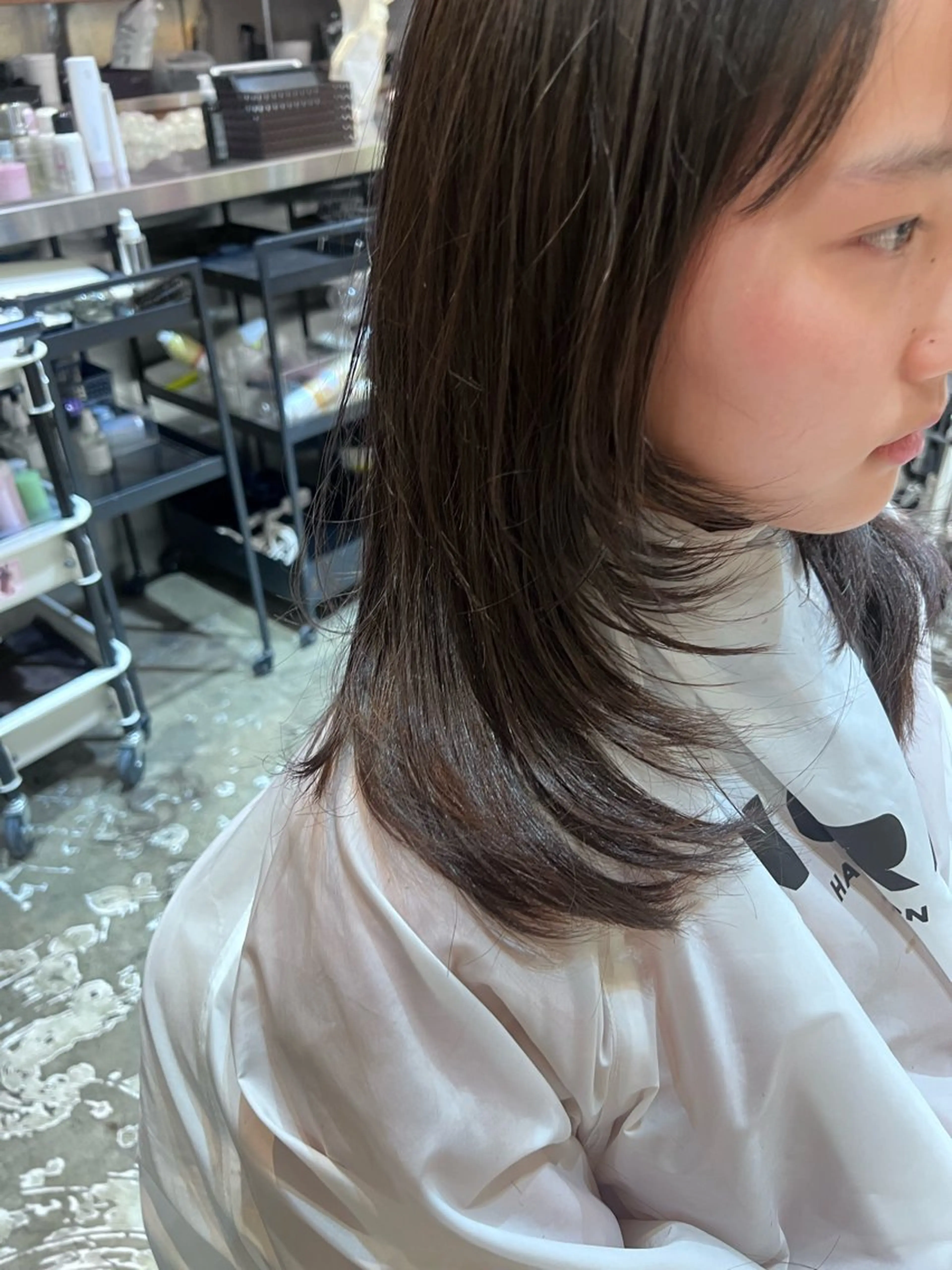 ロング レイヤーカット 森田 琴心のヘアスタイル