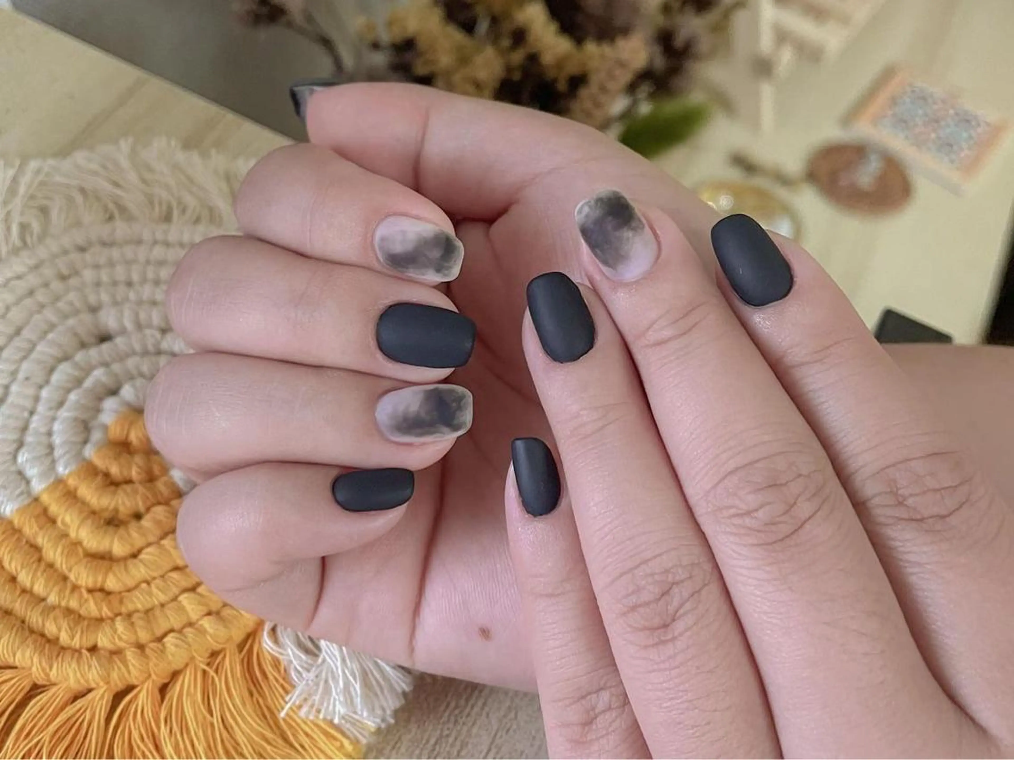 ネイル ハンドネイル VIVIAN リサのネイルデザイン