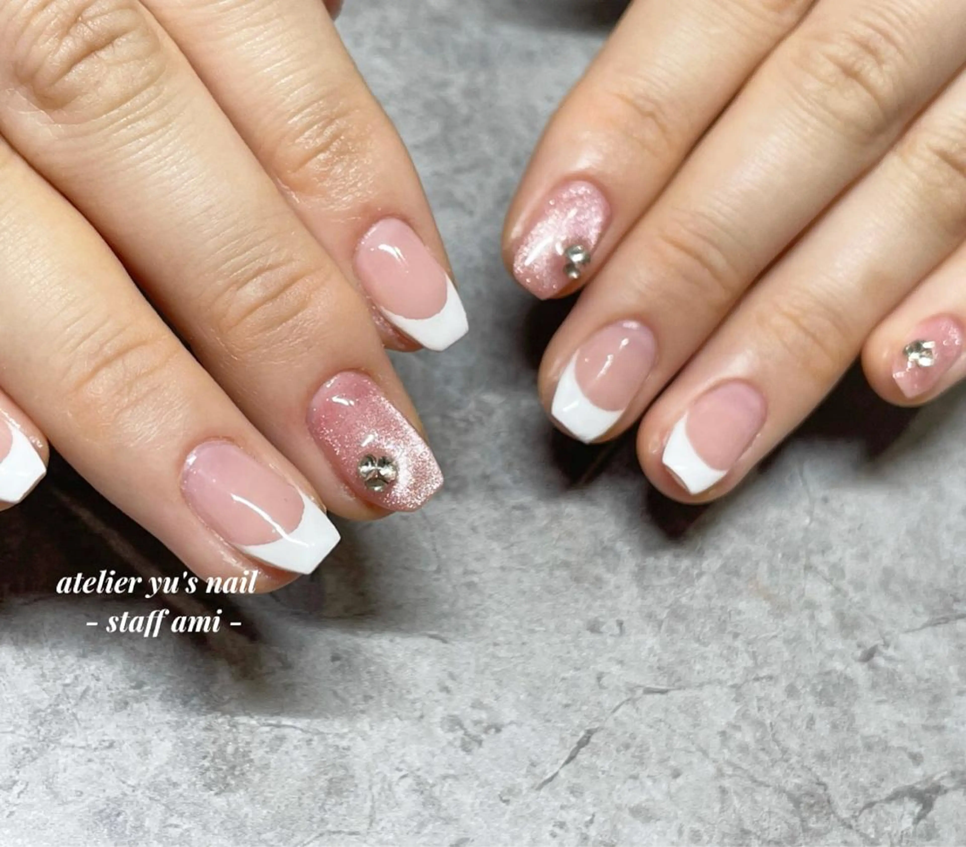 ネイル フレンチネイル マグネットネイル ストーンネイル atelier yu's nailのネイルデザイン