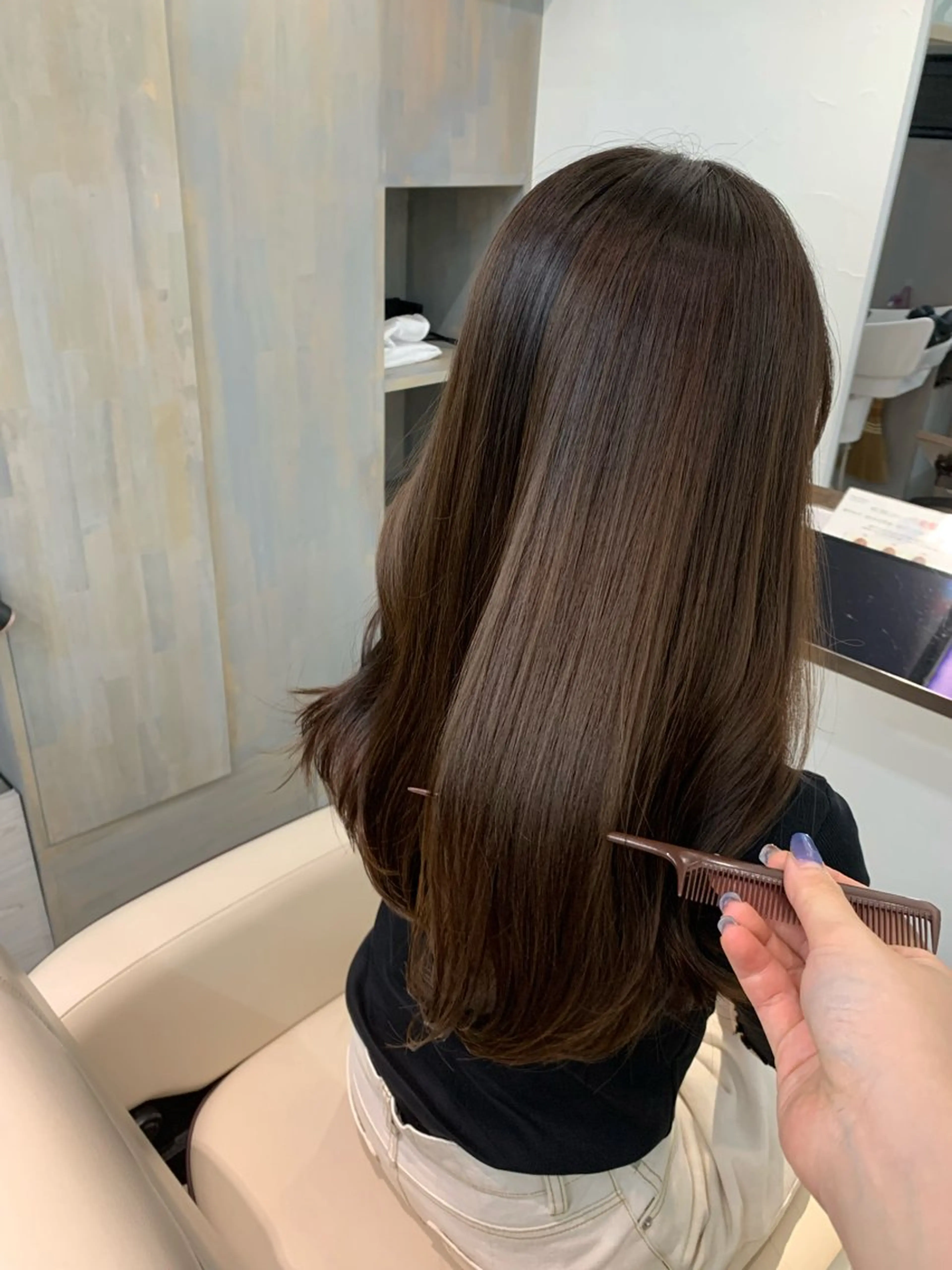 ロング トリートメント 酸熱トリートメント 髪質改善×艶カラー Haruのヘアスタイル