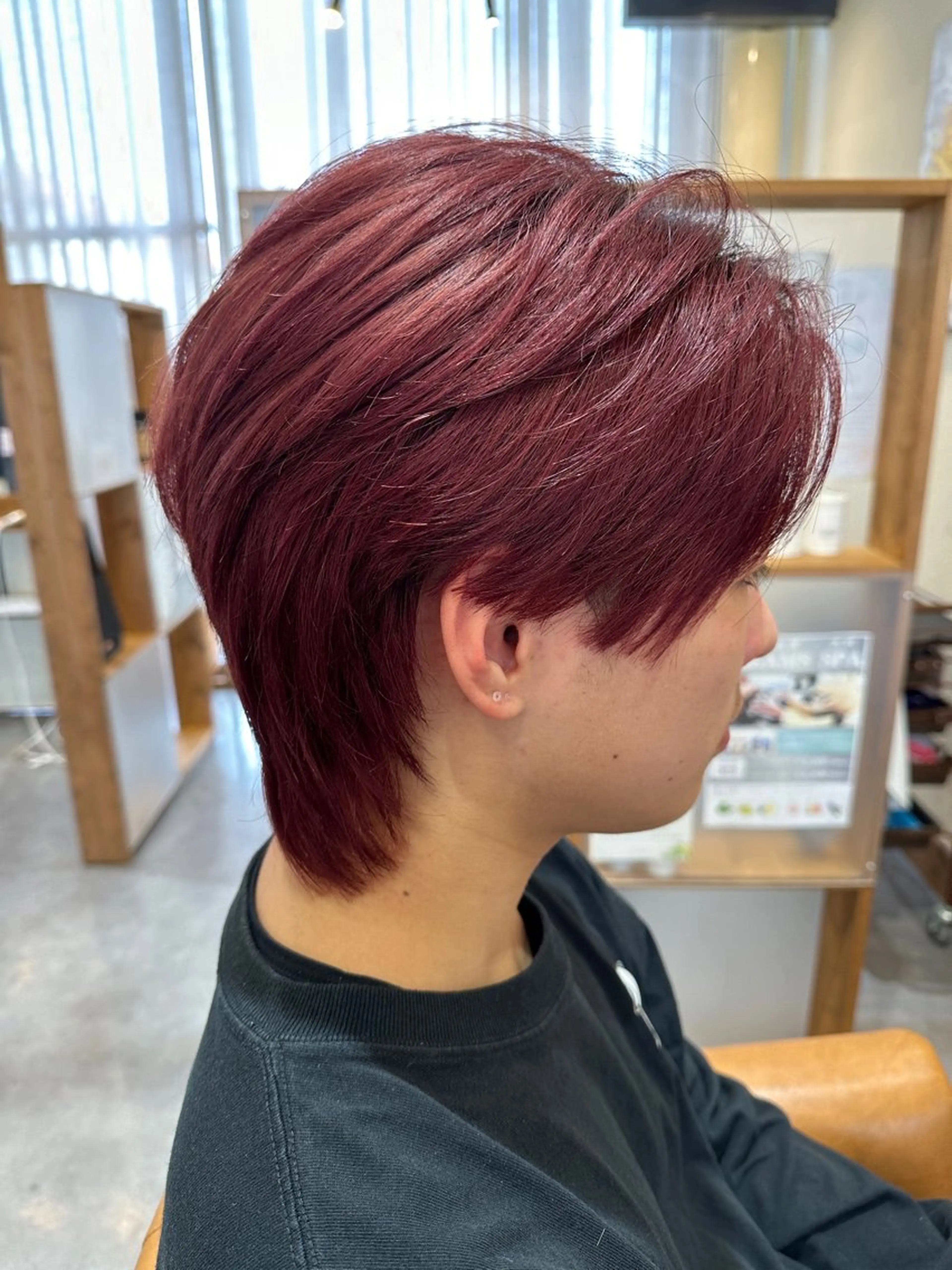 カラー メンズ 石黒 理々花のヘアスタイル
