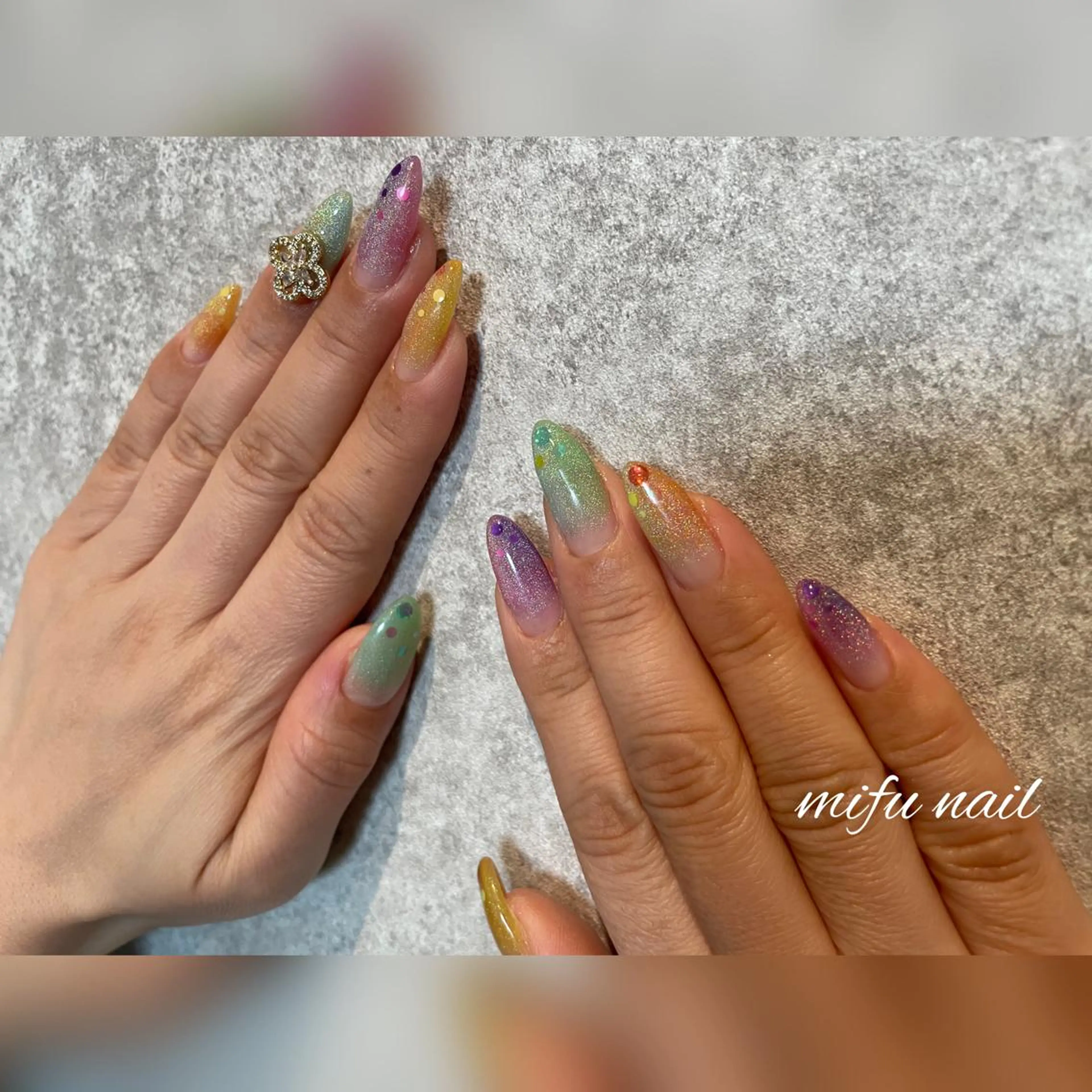 ロング ハンドネイル ハンドケア 大田 美笛香のネイルデザイン