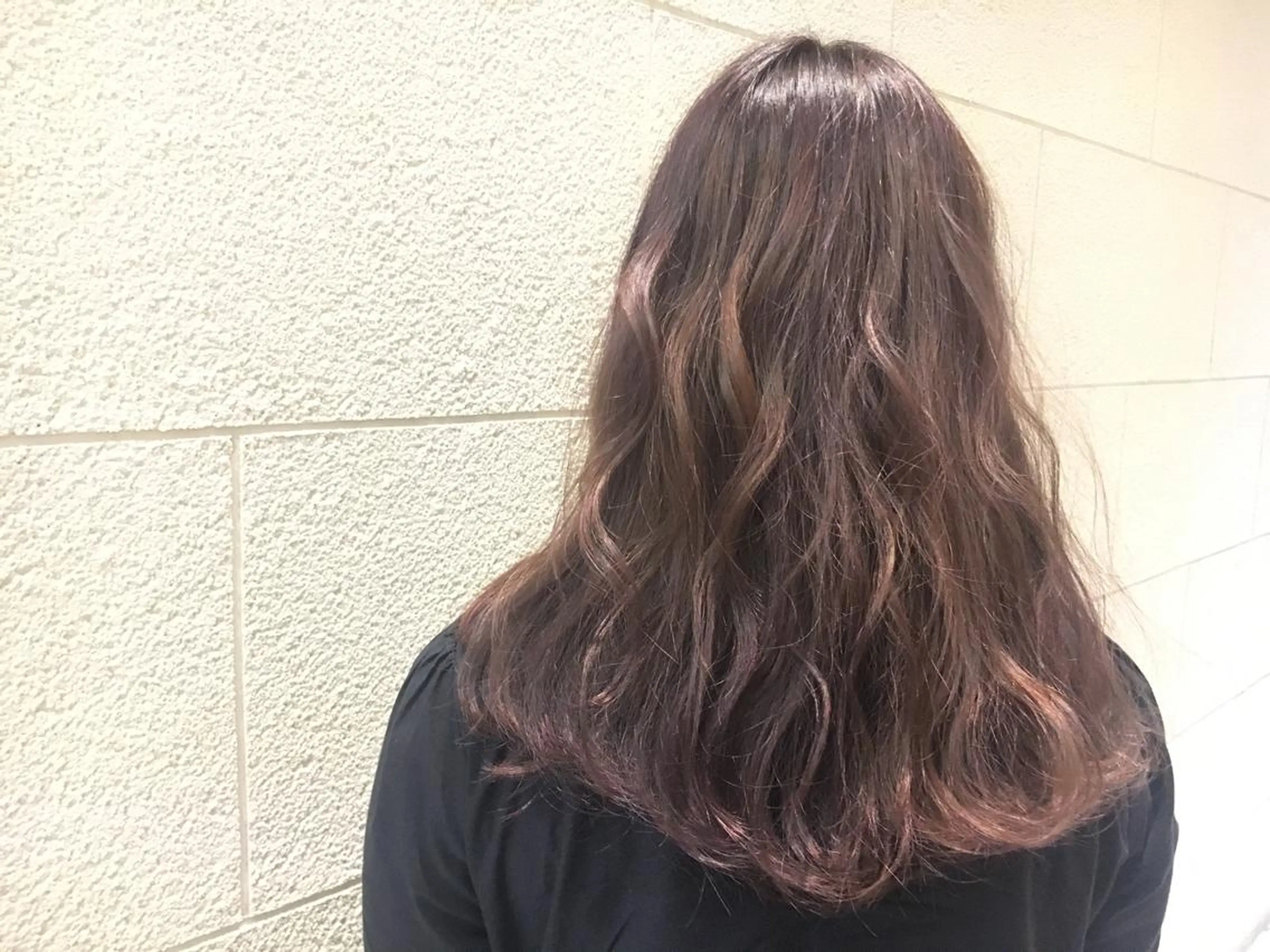 カラー 野上 綾香のヘアスタイル