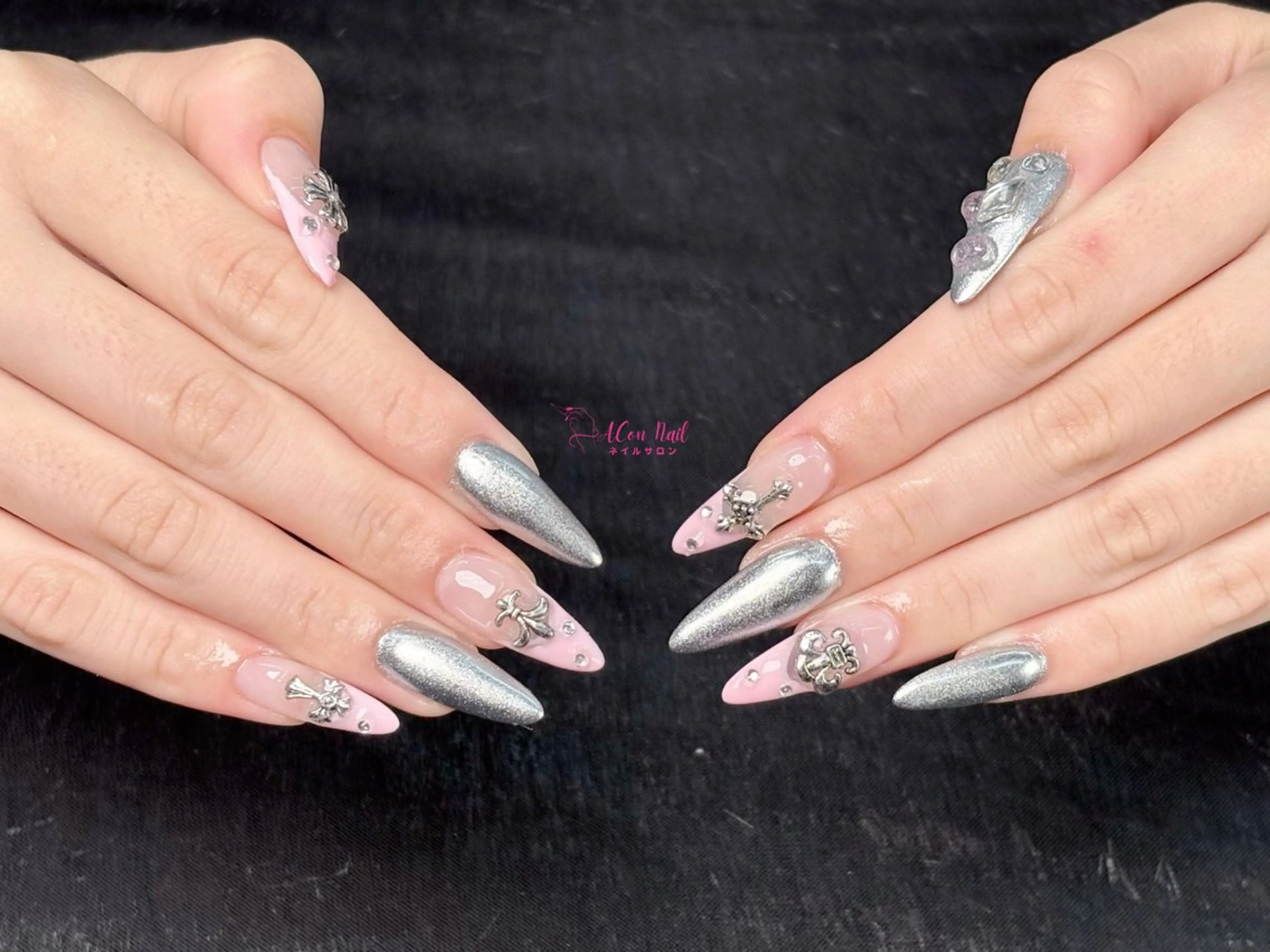 ネイル 桜ネイル 長さ出し フラワーネイル フレンチネイル ジェルネイル ハンドネイル ACon NailSalonのネイルデザイン