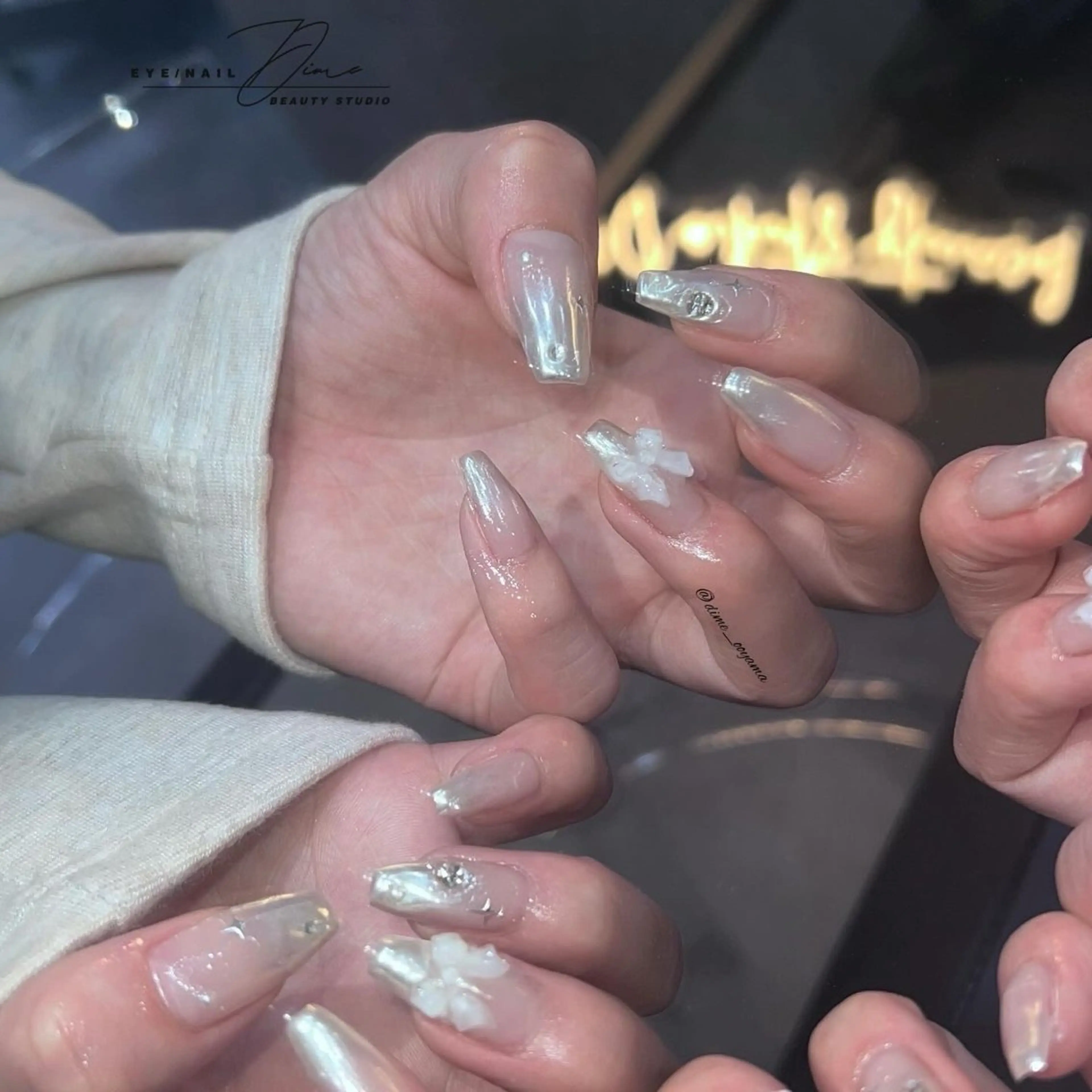 ネイル グラデーション 韓国ネイル ミラーネイル DIME OOYAMAのネイルデザイン