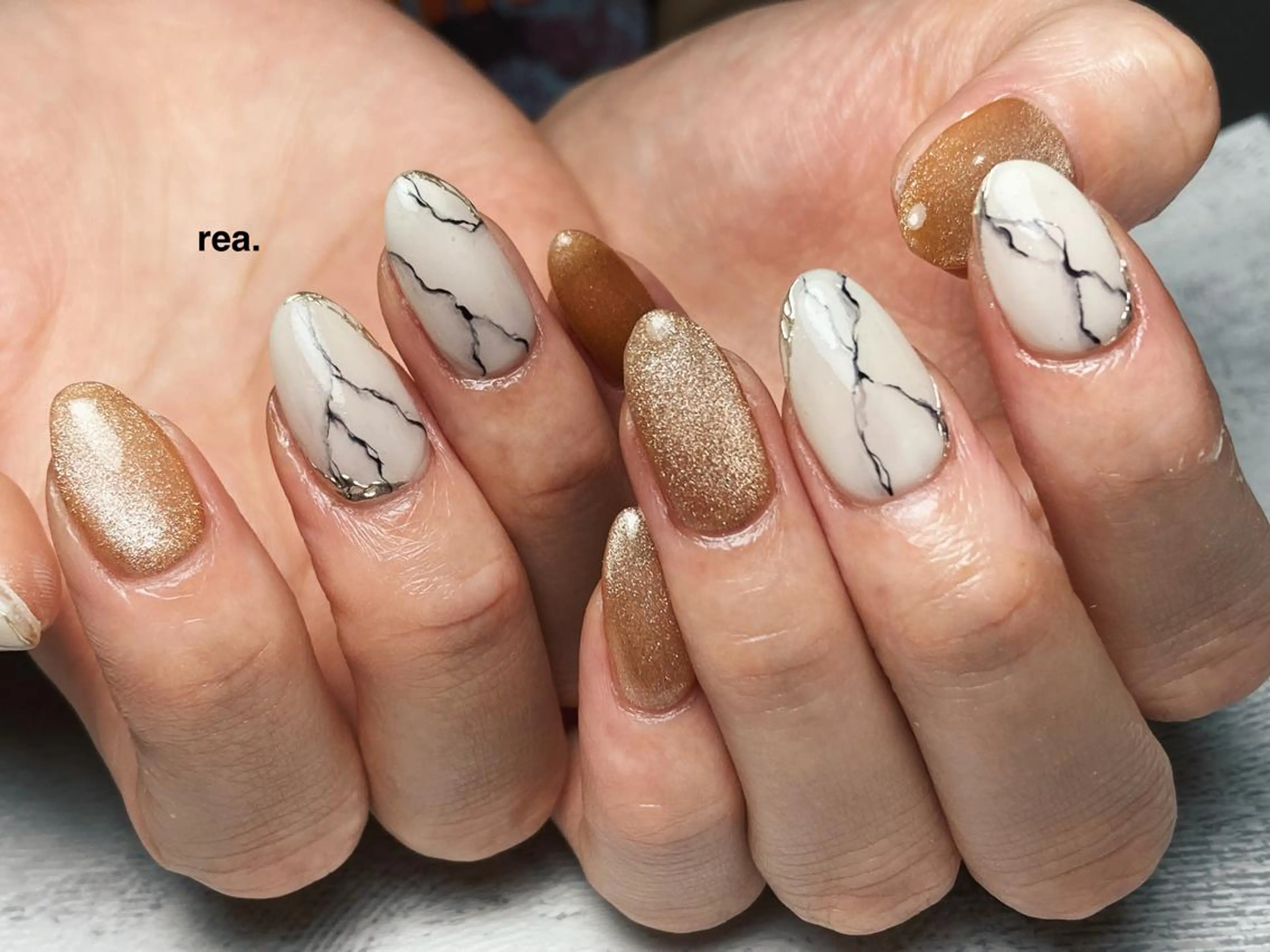 ネイル ハンドネイル フットネイル rea .のネイルデザイン