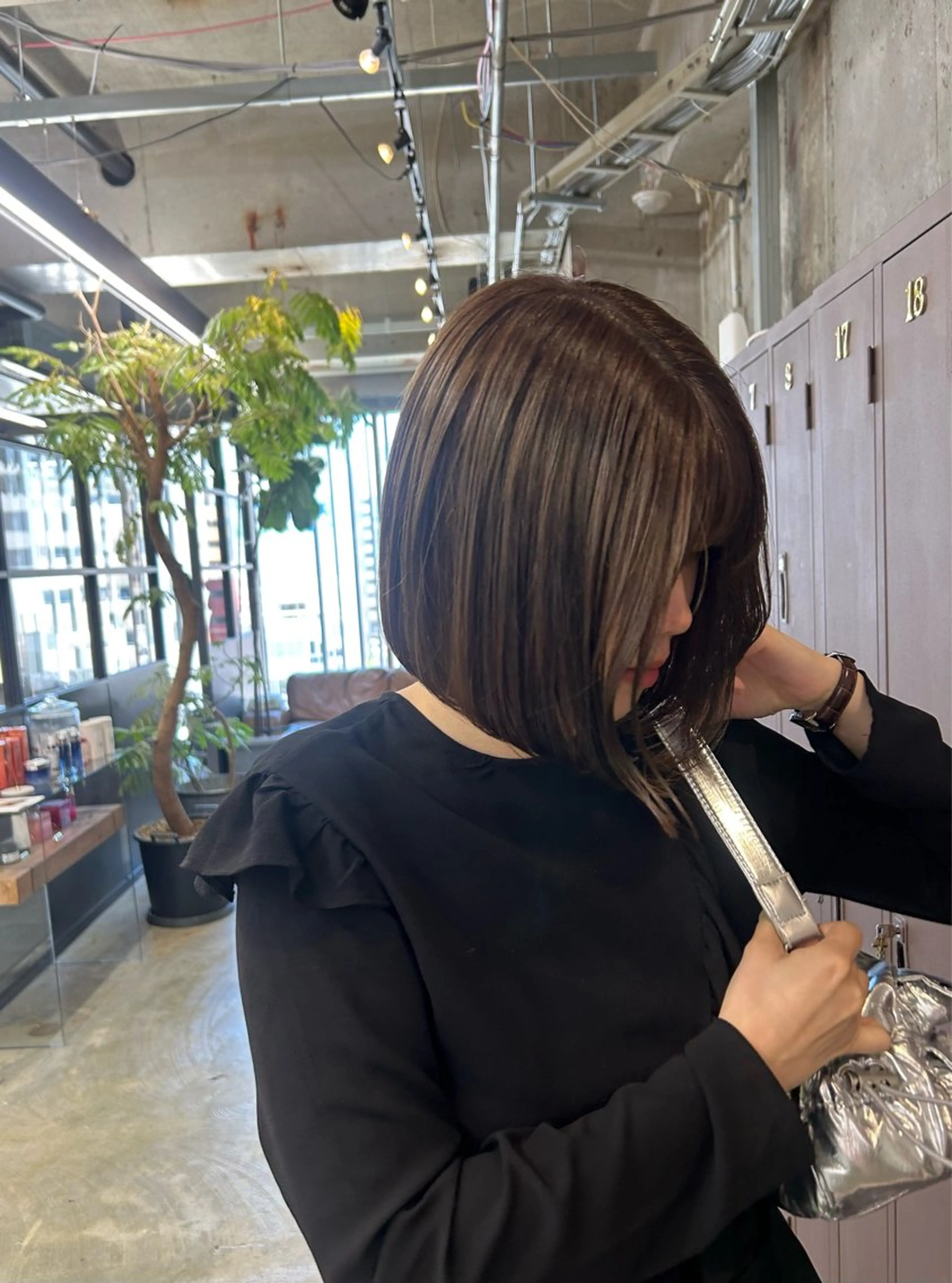 ミディアム カラー ブラウンカラー オリーブブラウン ボブ 韓国風ヘア maho/垢抜け カラーパーマメイクのヘアスタイル
