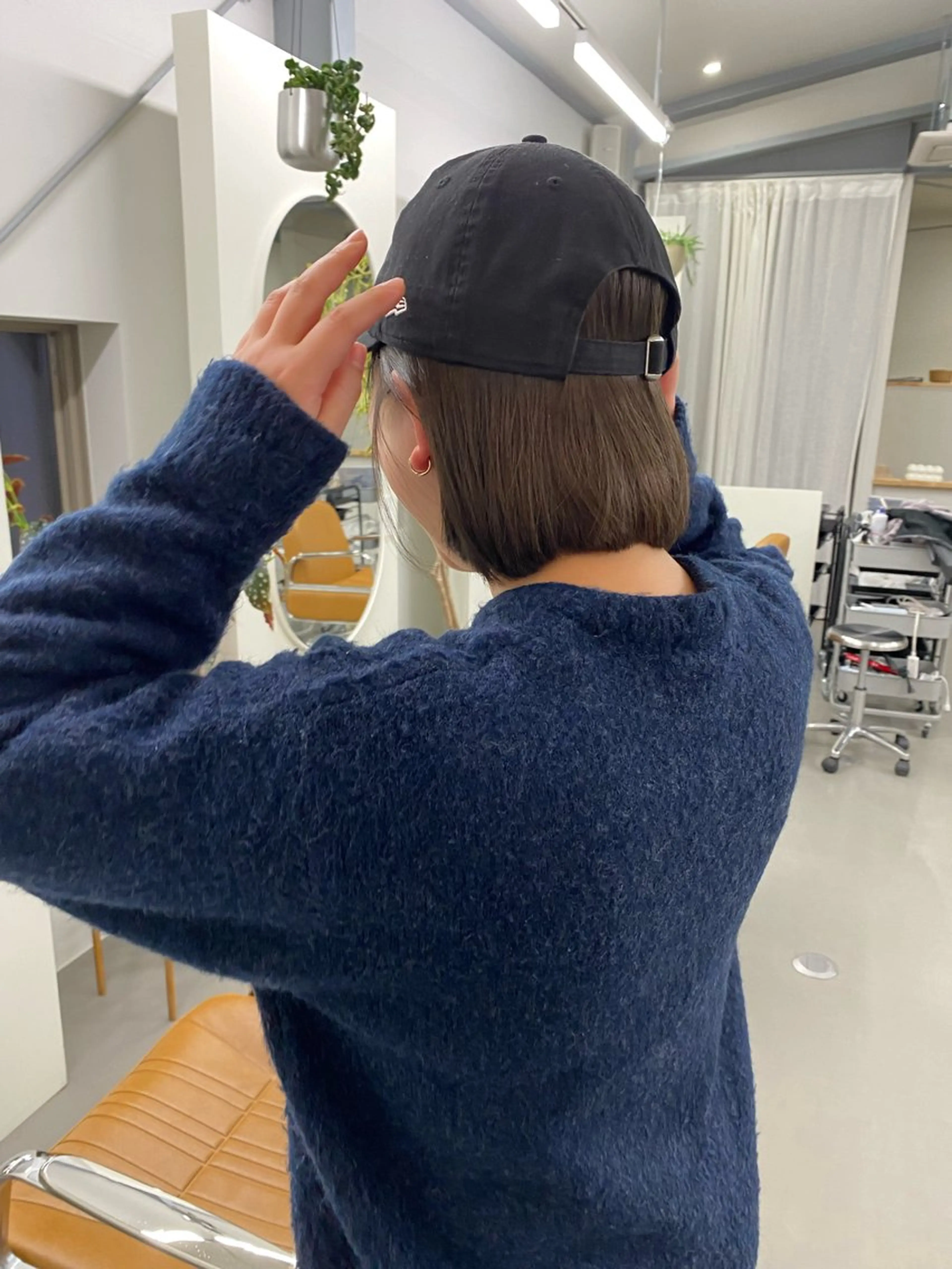 カラー ベージュカラー ブリーチ オリーブベージュ 檜 果歩のヘアスタイル