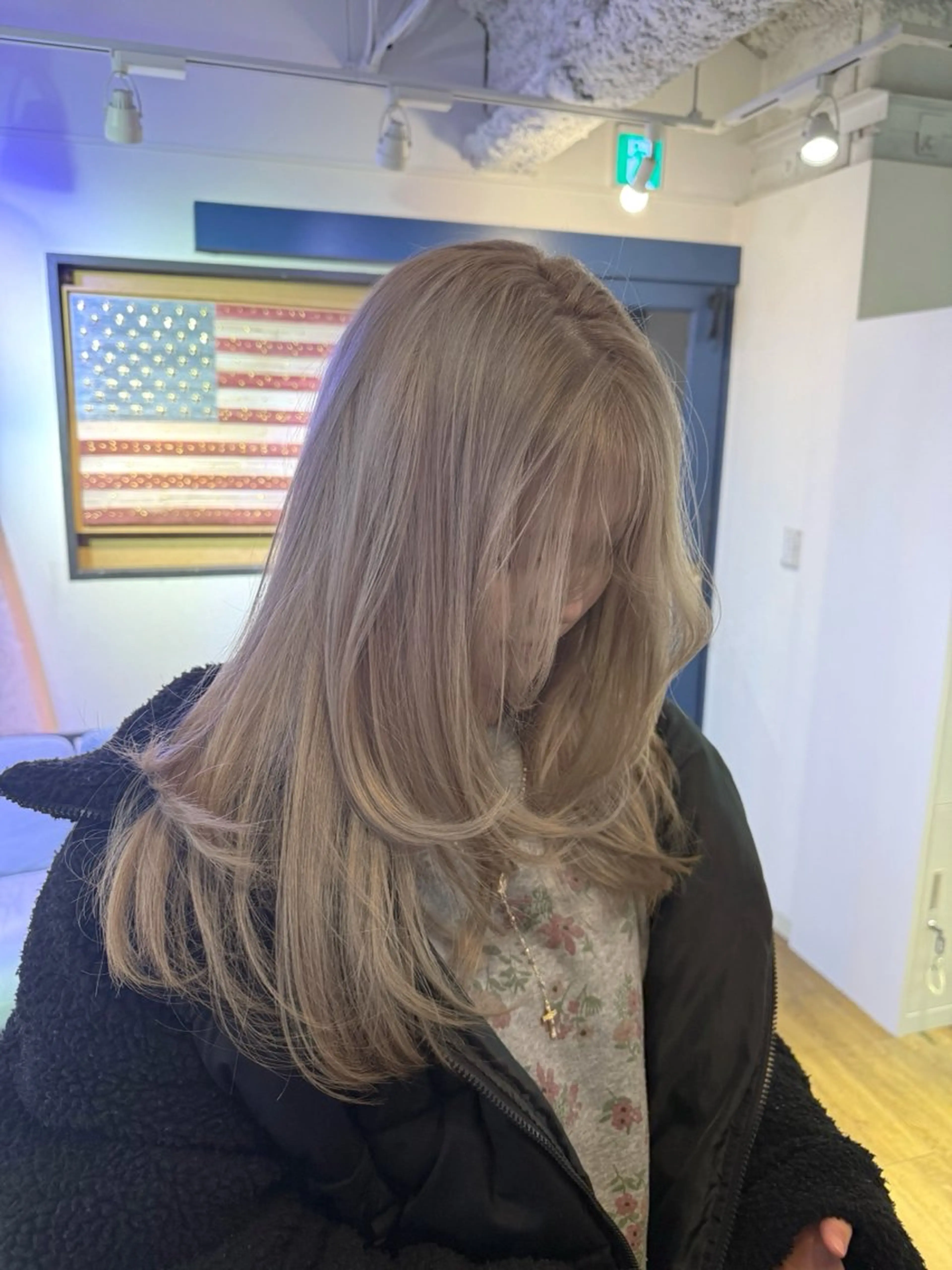 ロング カラー RinoShores nagisaのヘアスタイル