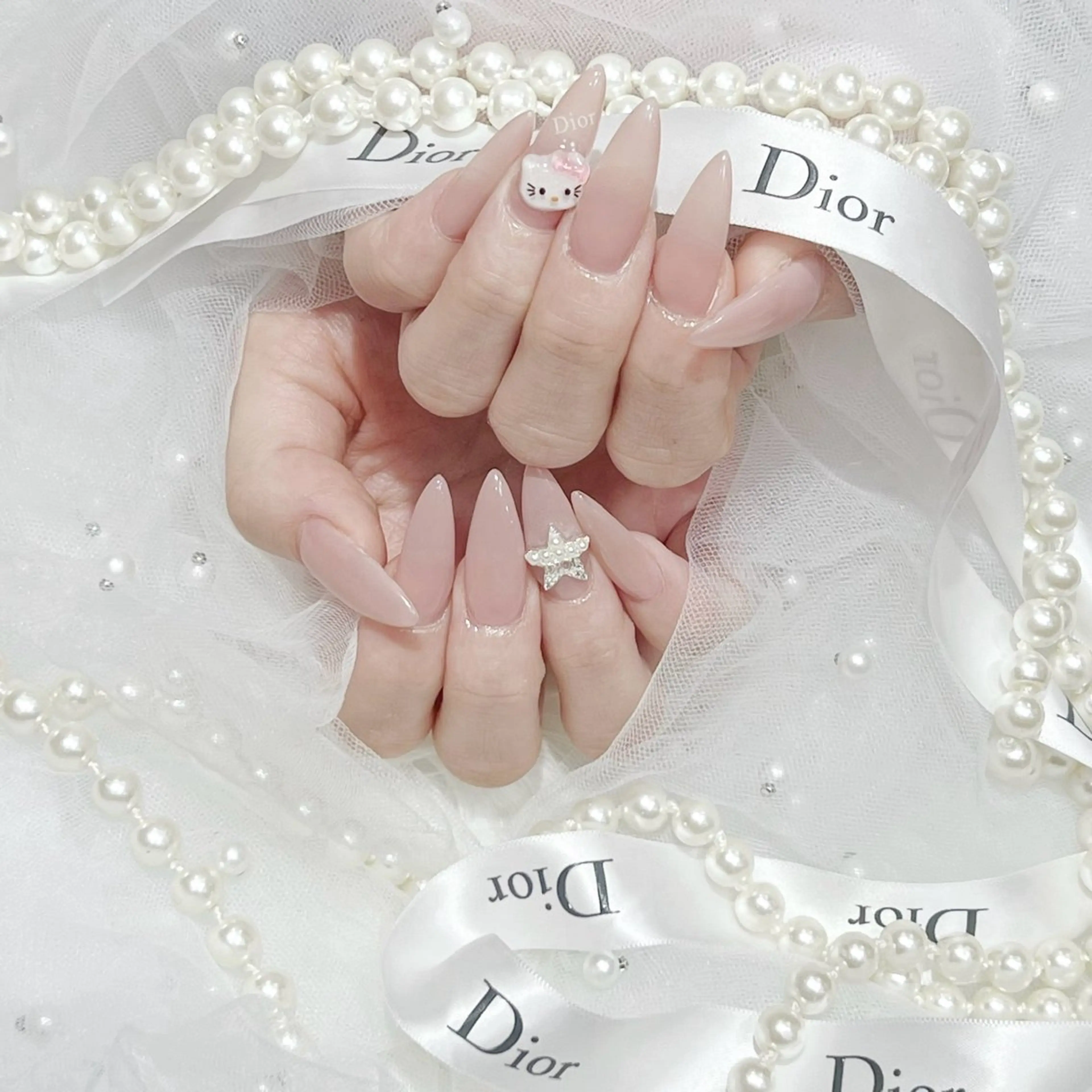 ネイル LUANA megumiのネイルデザイン