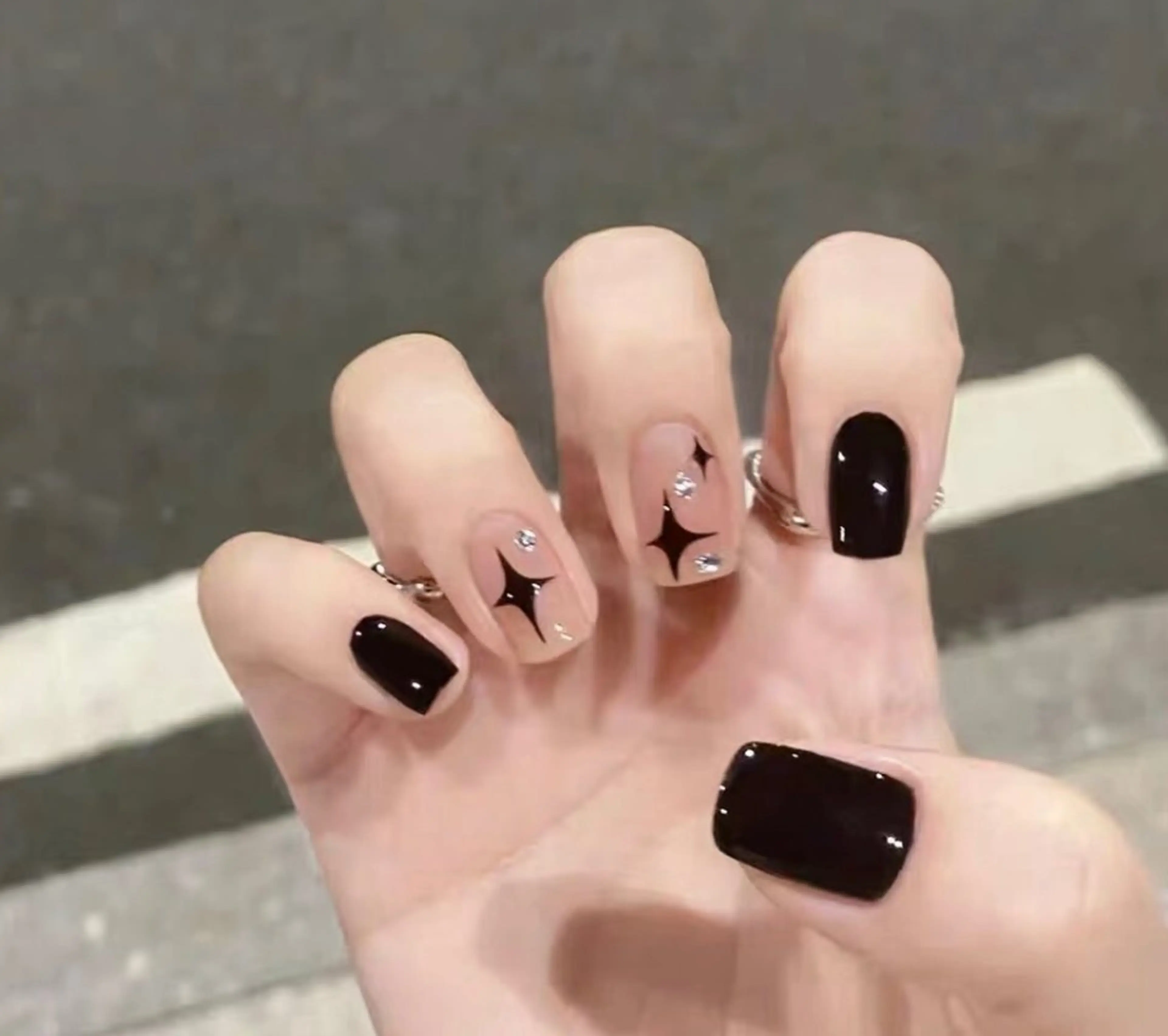 ネイル ハンドネイル エリ🫧 nail池袋東口のネイルデザイン