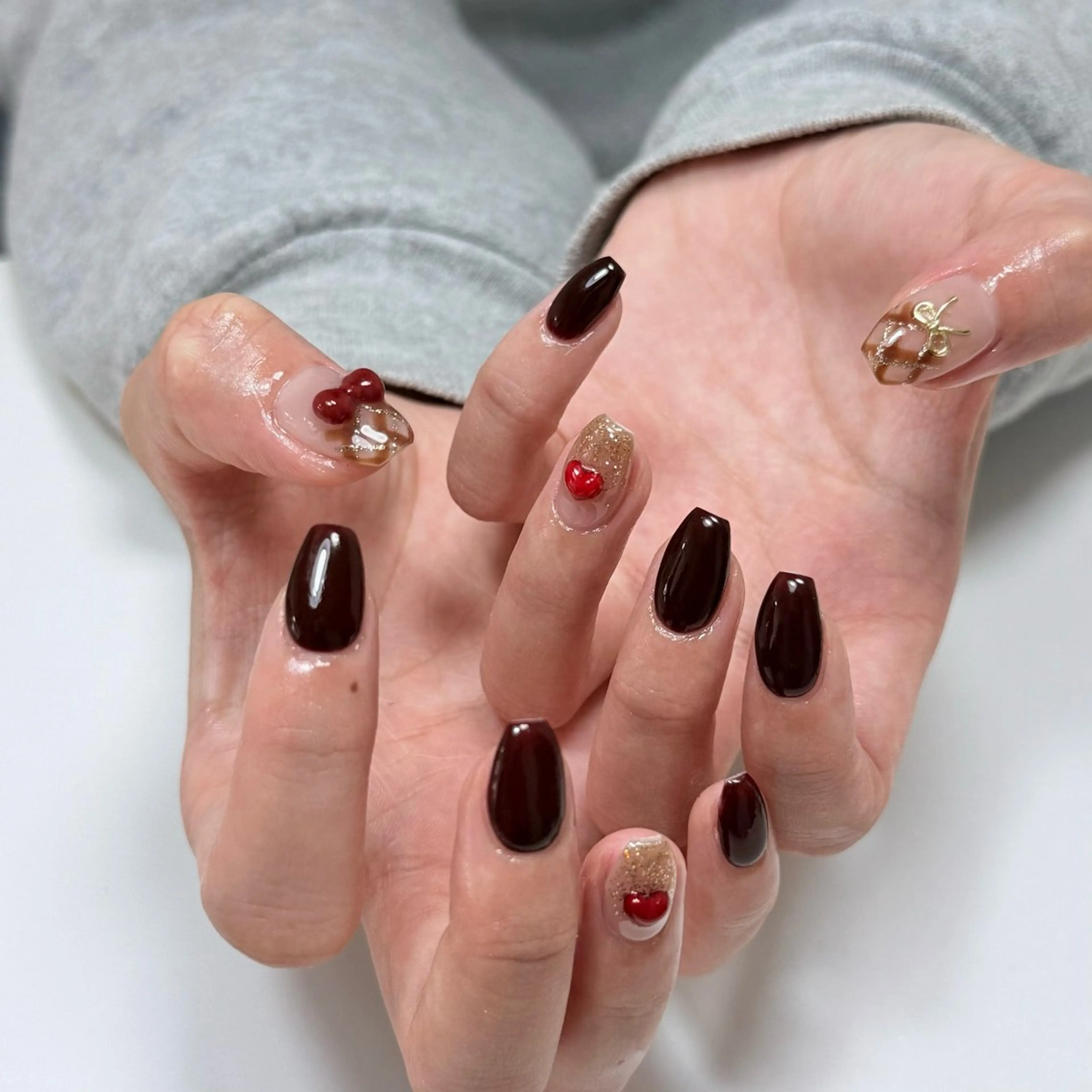 ネイル ハンドネイル BERA NAILSのネイルデザイン