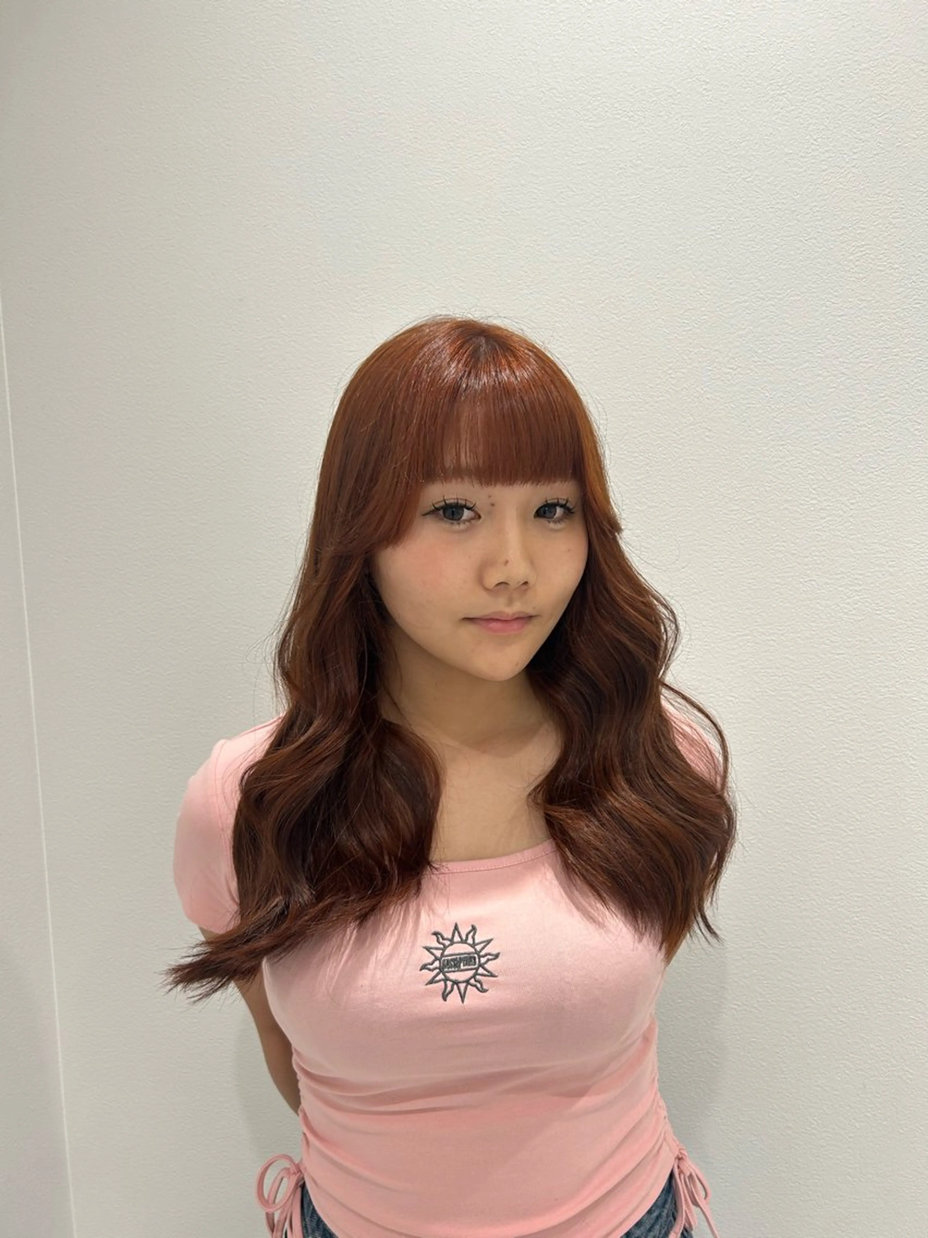 ロング オレンジブラウン 大人レイヤー/艶美髪 🇺🇸TOMONAのヘアスタイル