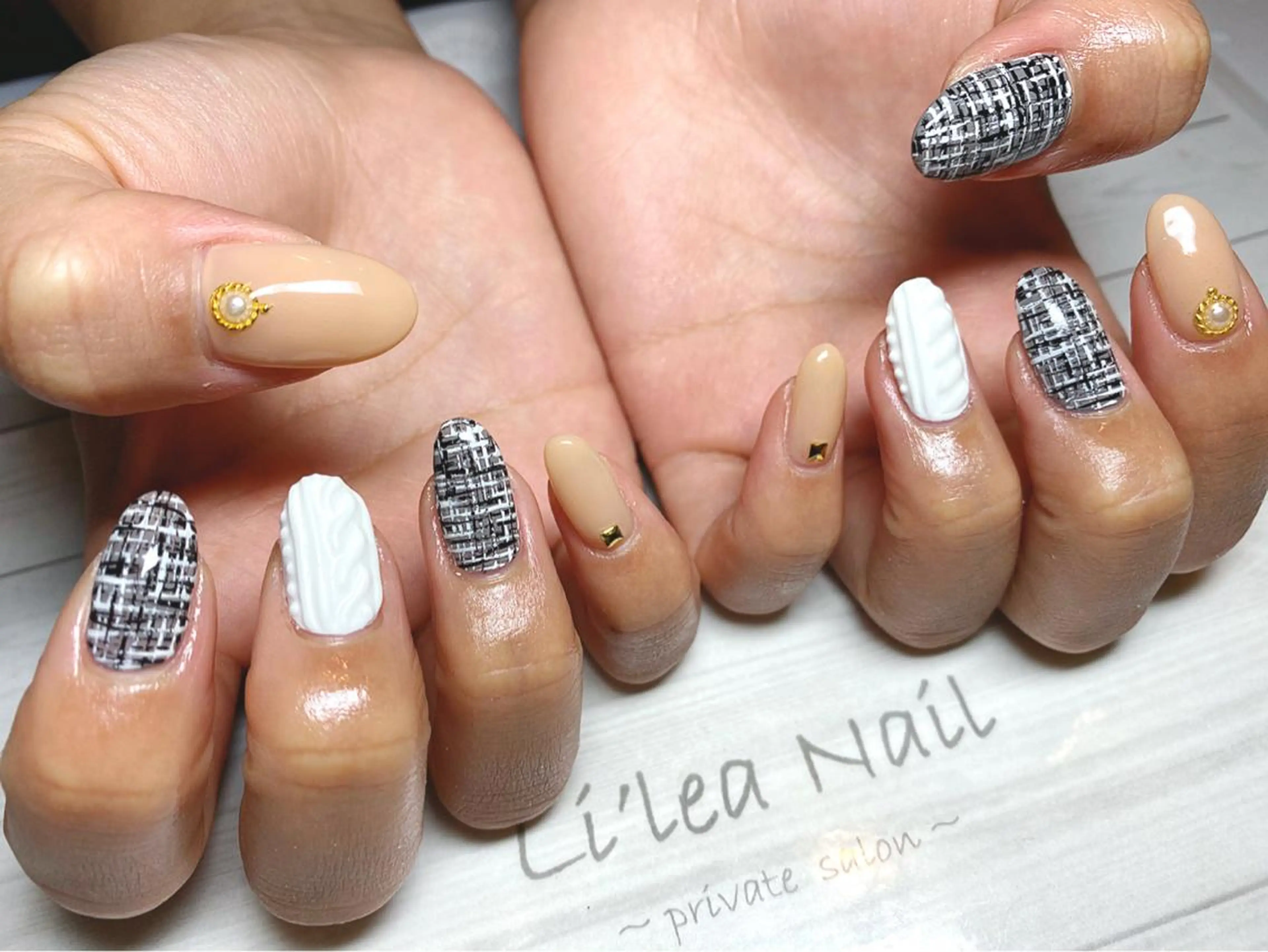 ネイル Li'leaNail AINAのネイルデザイン