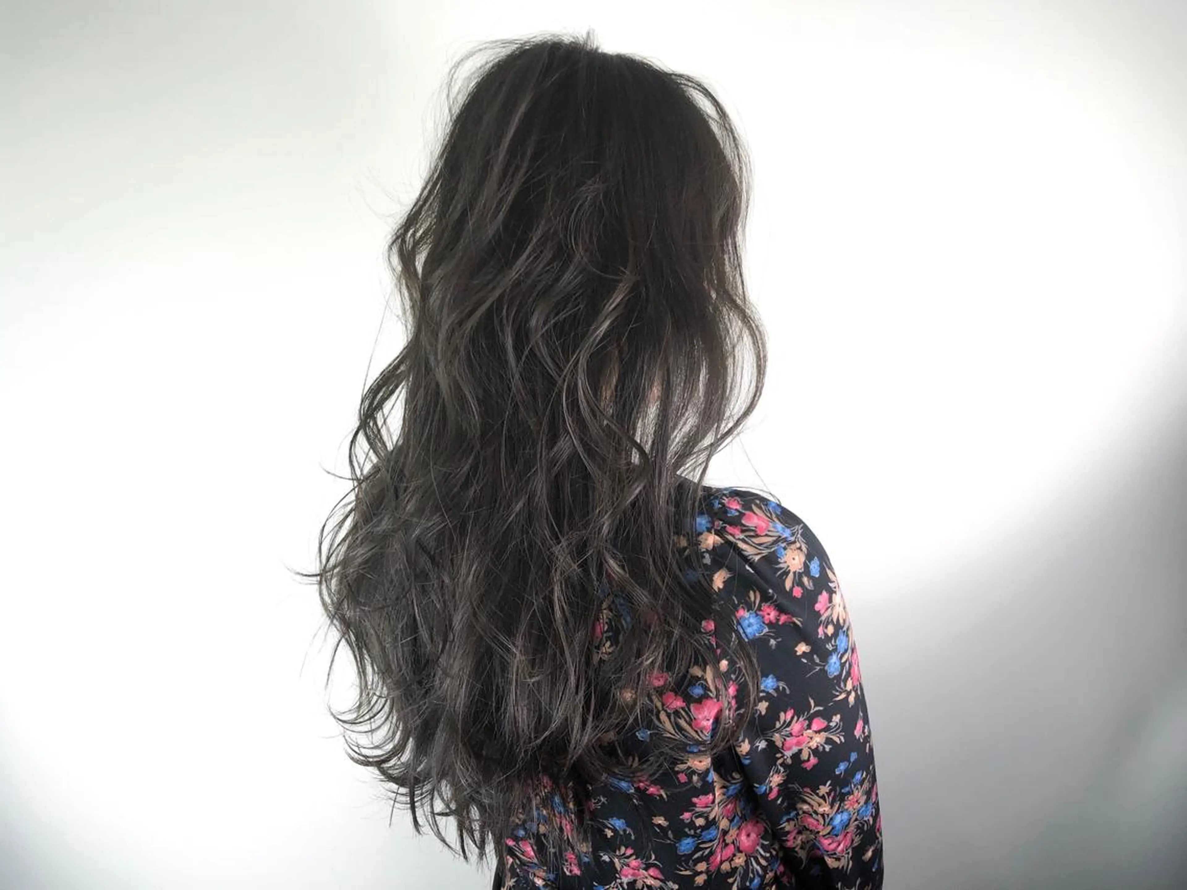 ロング カラー カット ヘアカラー トリートメント _WHITE高槻所属・_WHITE高槻店 yusukeのヘアスタイル