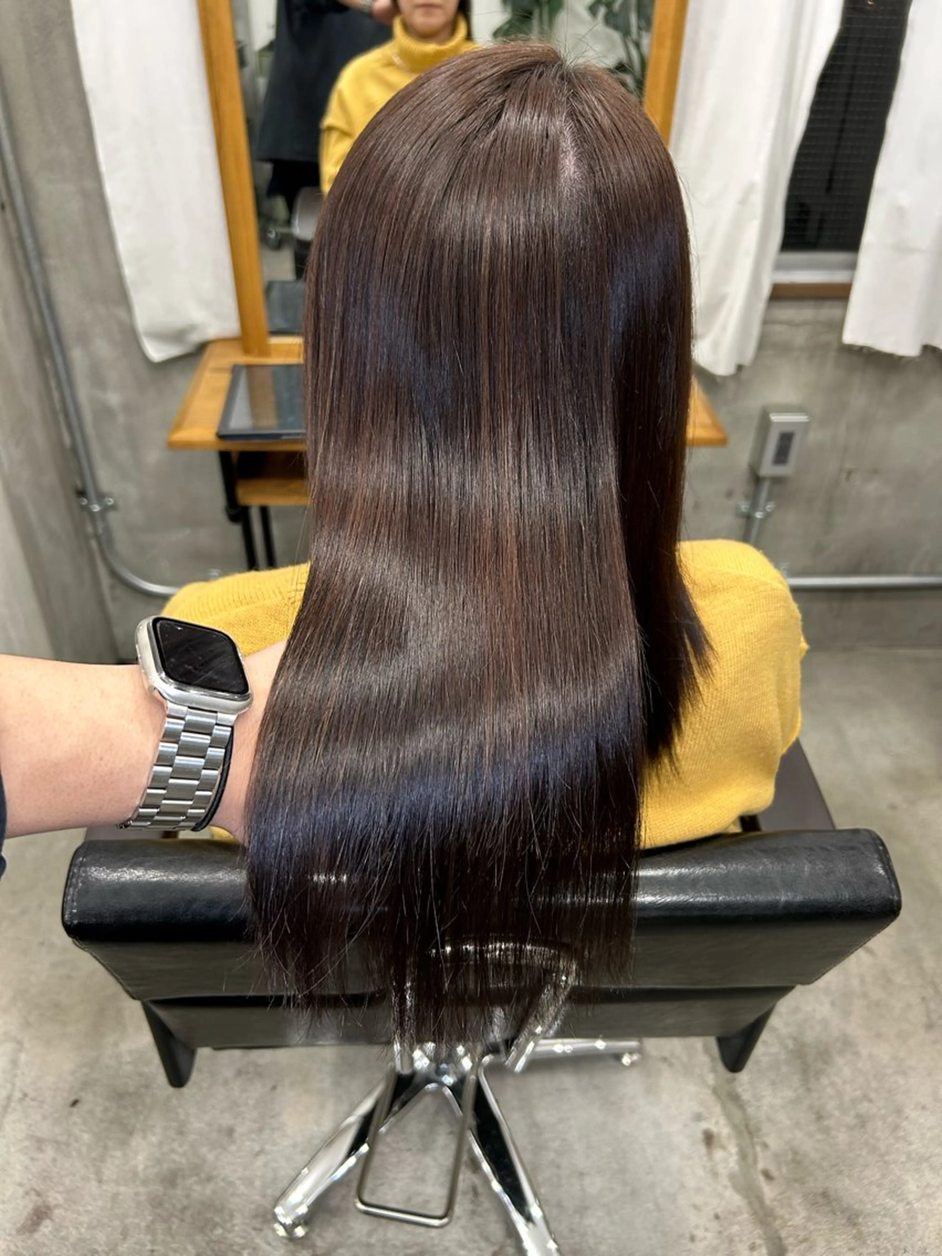 セミロング 縮毛矯正 トリートメント 🌟髪質改善と艶 ✨相場つかさのヘアスタイル