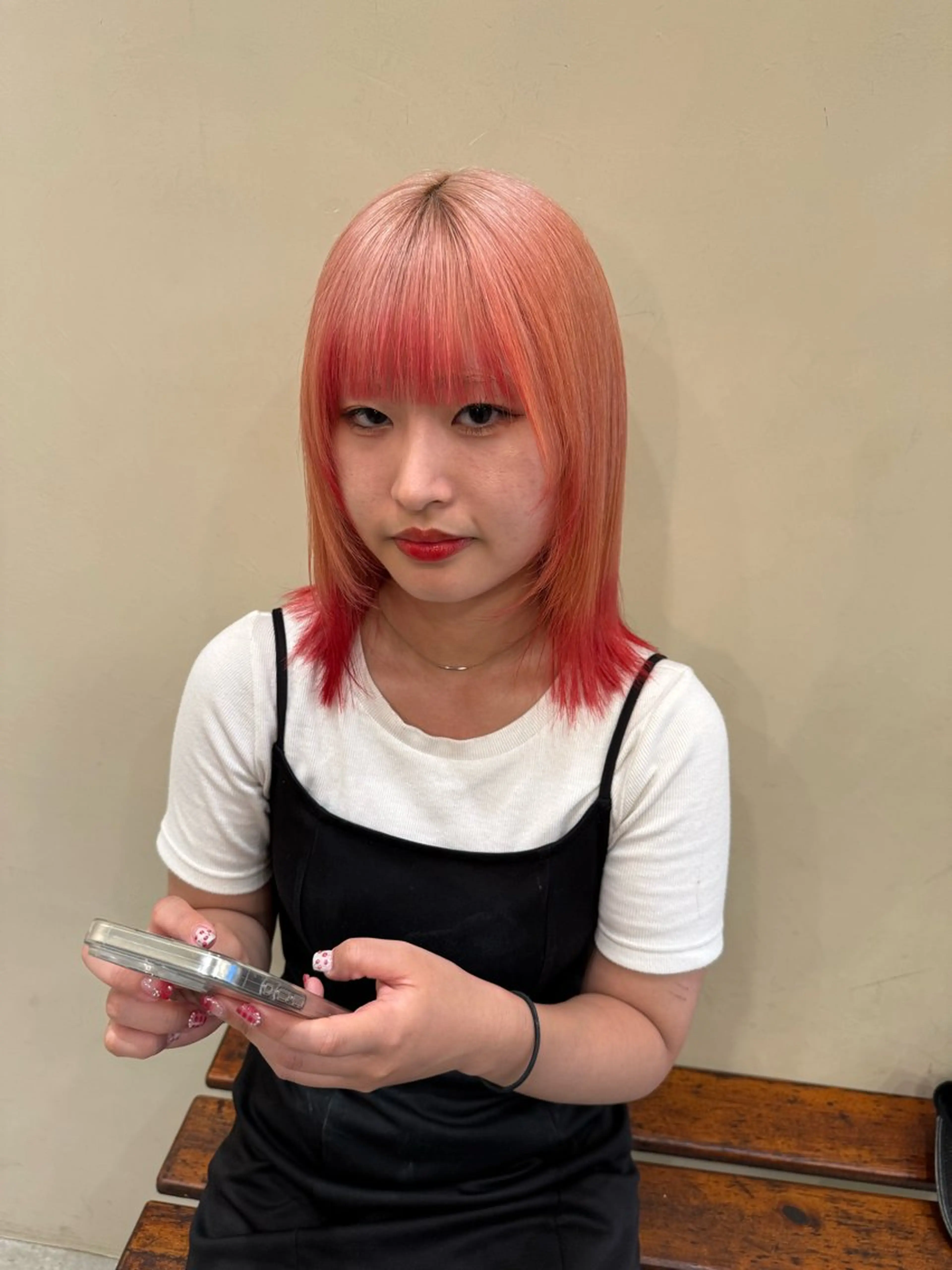 ショート 徳田 萌恵のヘアスタイル