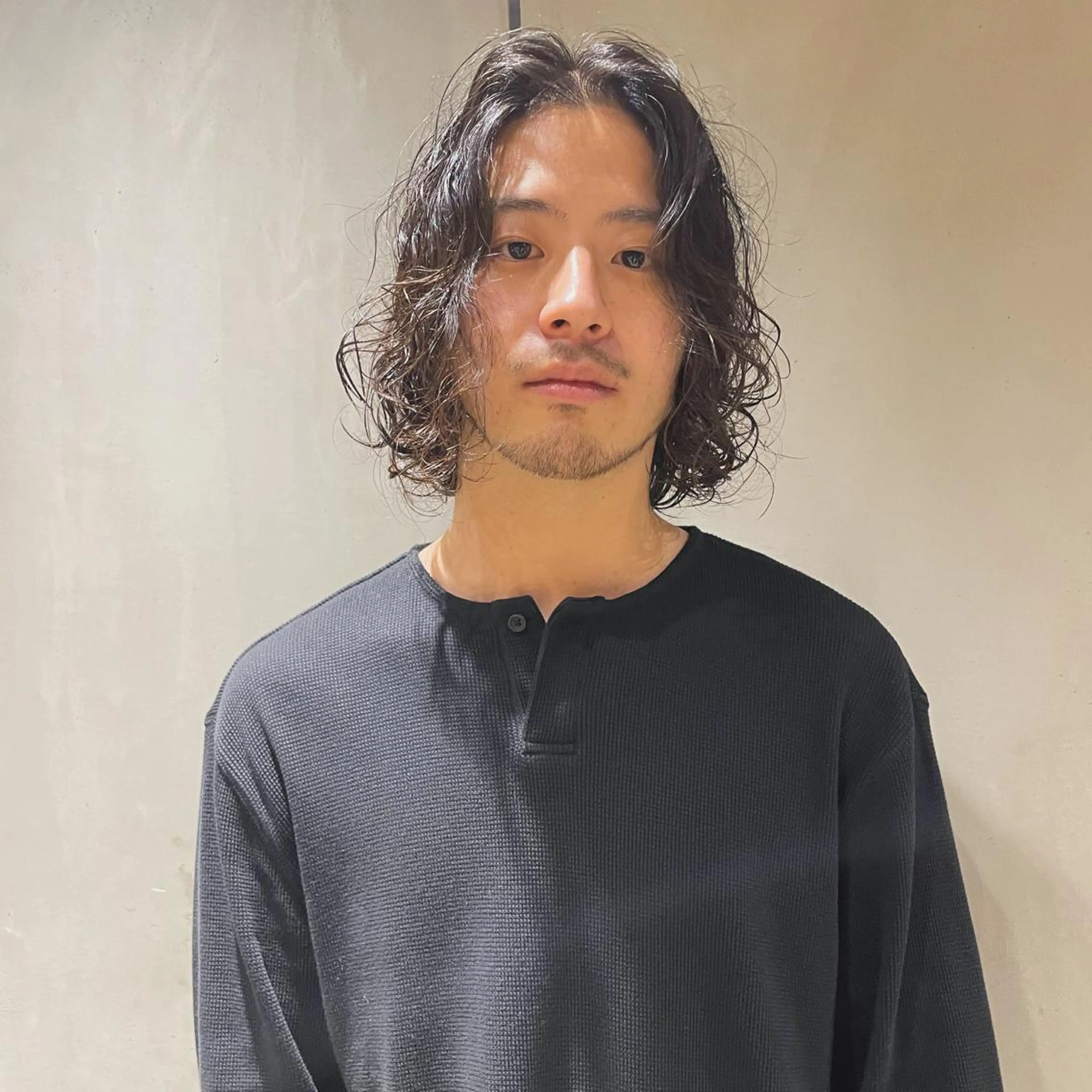 ロング パーマ メンズ ショートボブ メンズブリーチ メンズデザインカット フェードカット メンズハイライト カット パーマ 🌈圧倒的デザイン パーマ　関和希のヘアスタイル