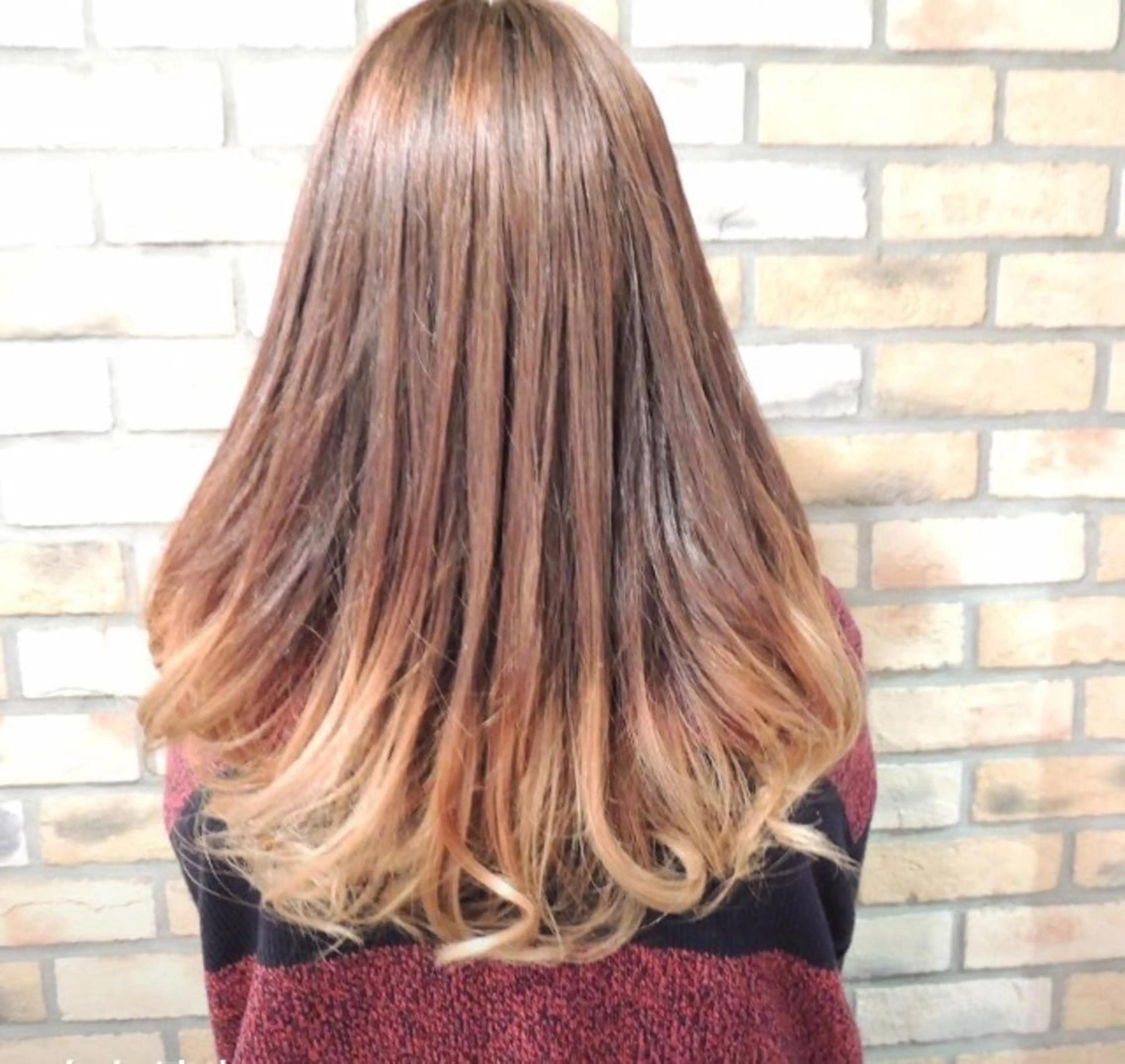 ロング カラー 烏山 達也のヘアスタイル