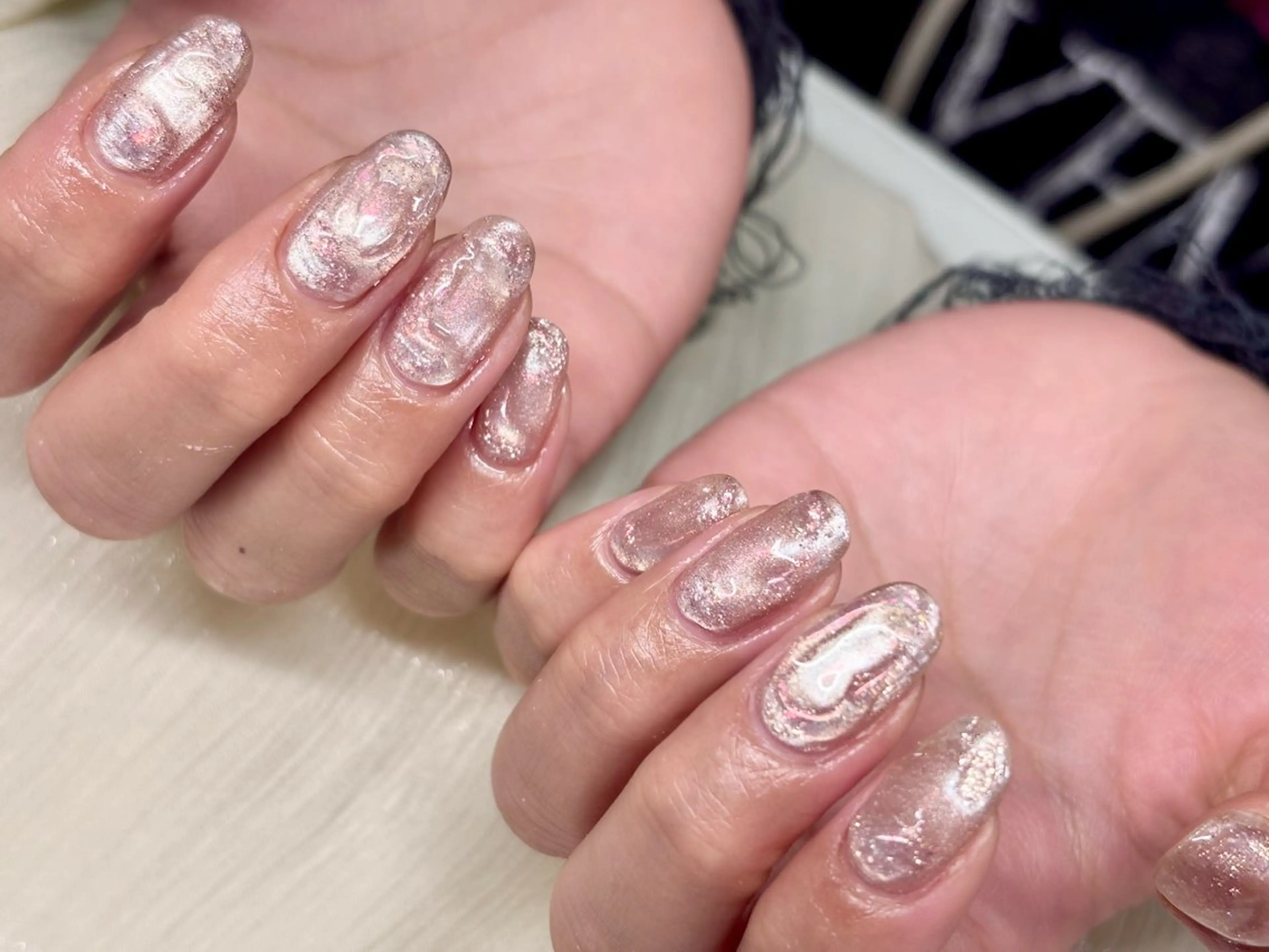 ネイル キラキラネイル ニュアンスネイル 春ネイル ハンドネイル ハンドケア ETE LUNA NAILのネイルデザイン