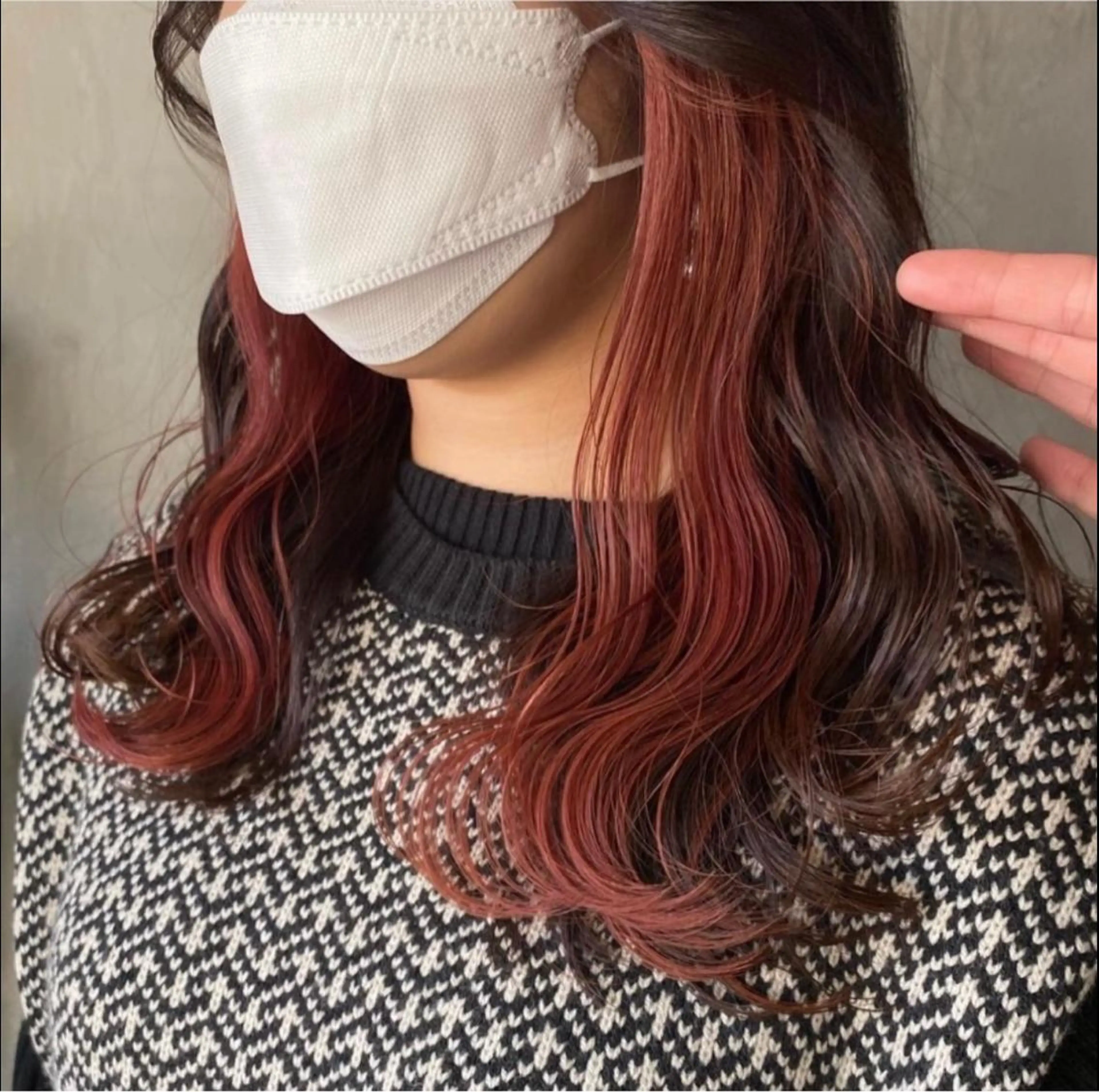 ミディアム カラー 切りっぱなしボブ/ ブリーチカラー/大塚のヘアスタイル