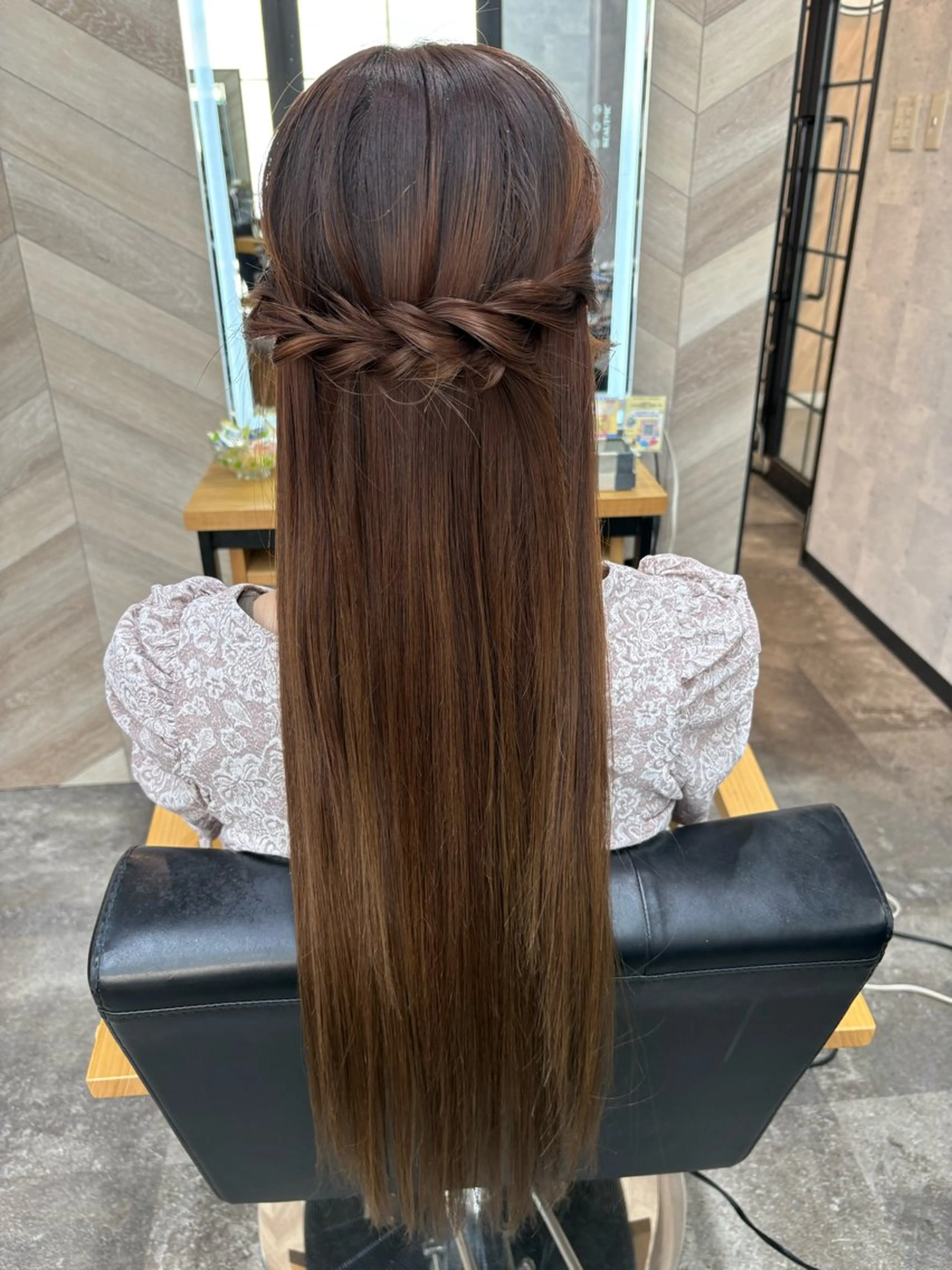 ロング ヘアアレンジ ハーフアップ ヘアセット SHANTi 飯塚 ヘアセット/髪質改善のヘアスタイル