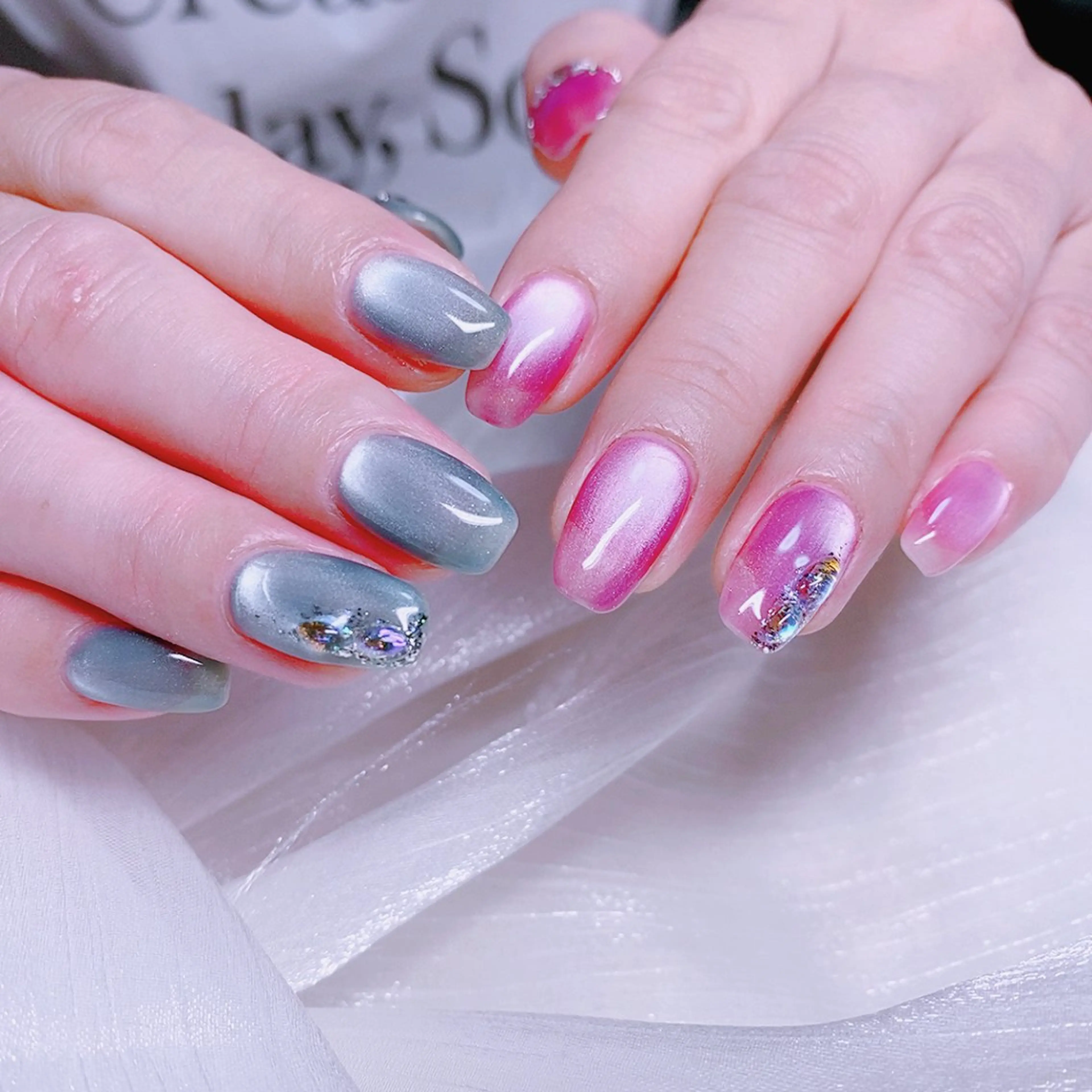 ネイル マグネットネイル オフィスネイル 夏ネイル Nail Yunaのネイルデザイン