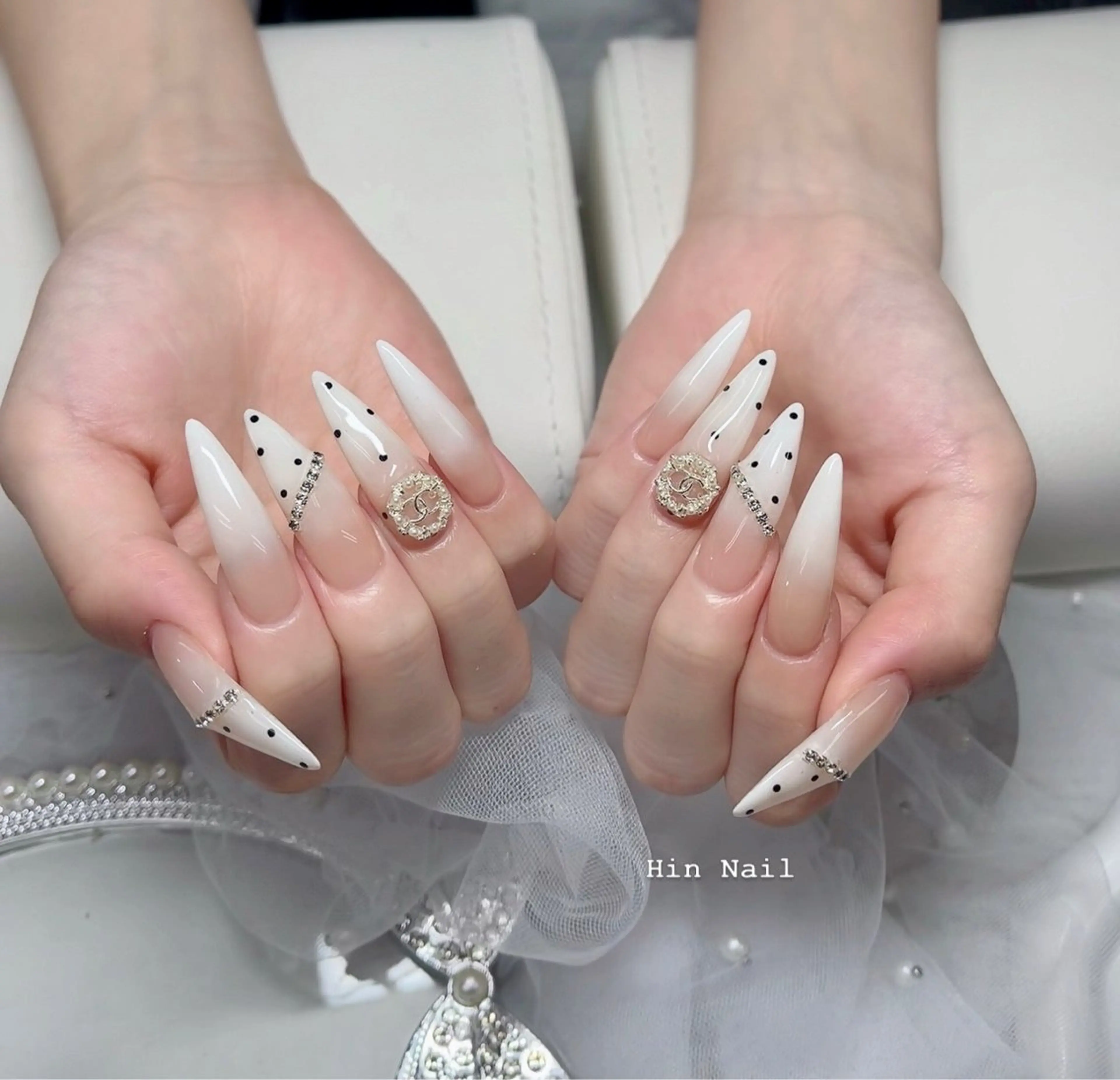 ネイル ハンドネイル HIN NAILのネイルデザイン