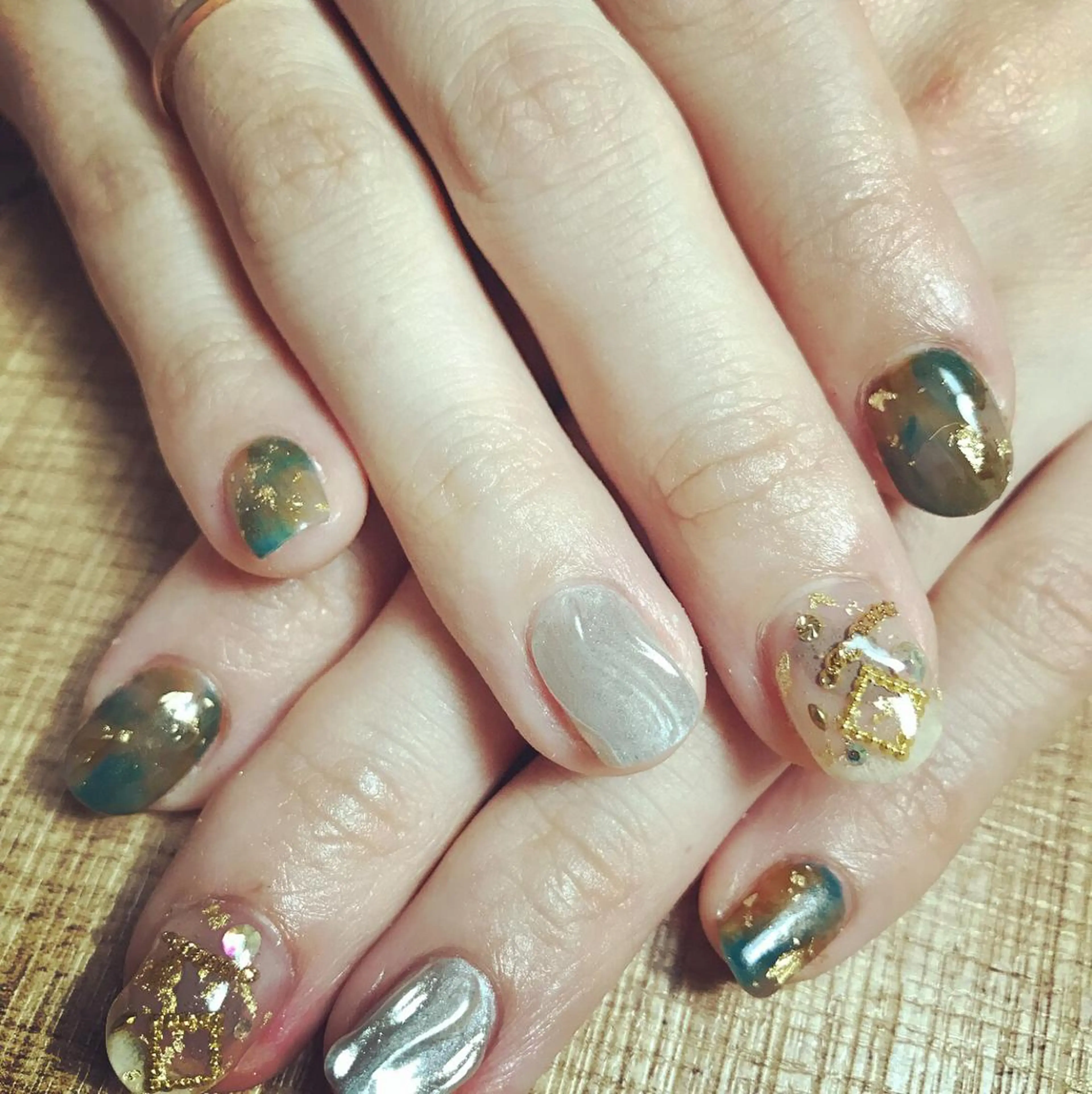 ネイル 安藤 Charlotteのネイルデザイン