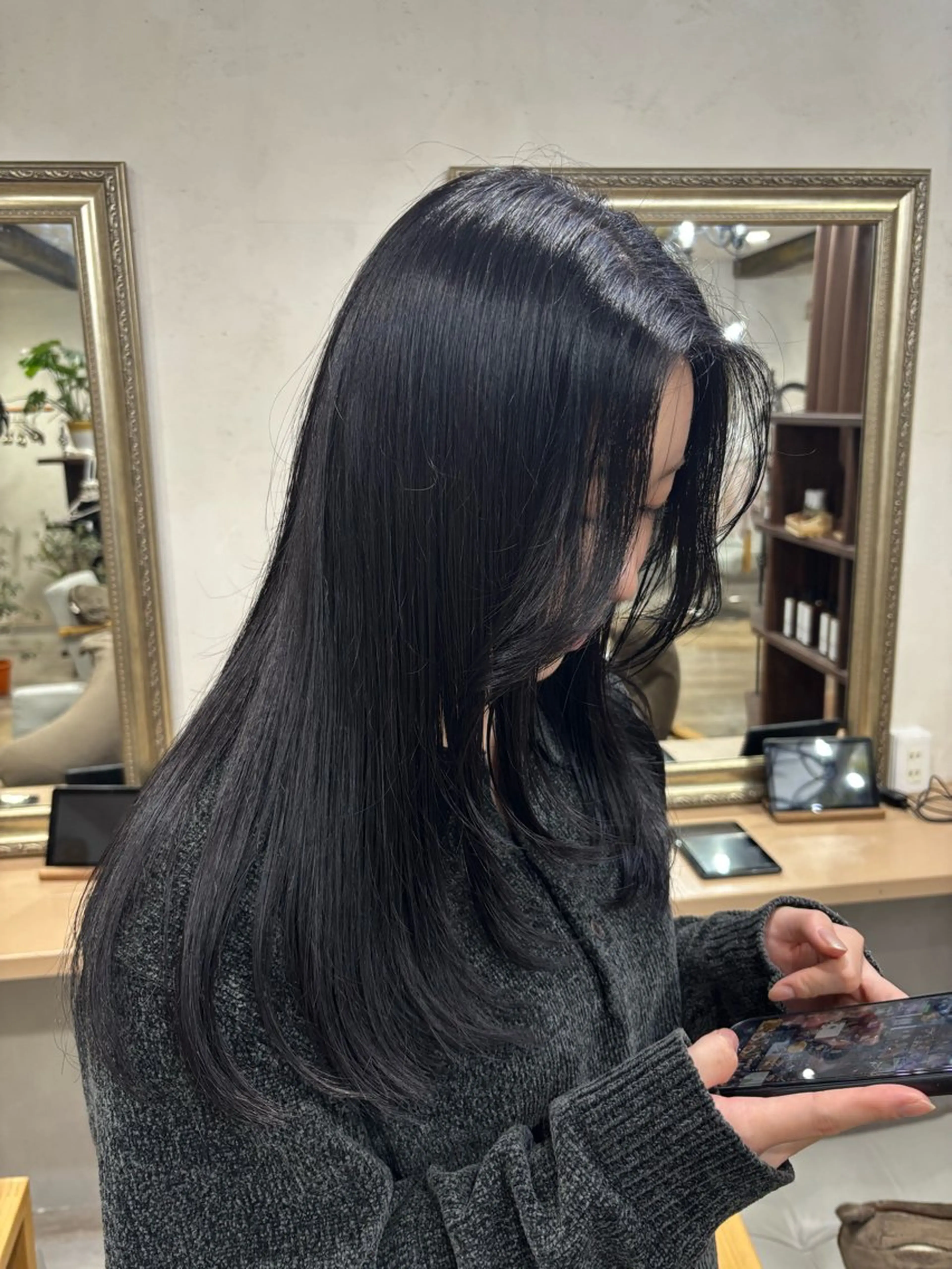 ロング カラー 透明感カラー🫧/ naluのヘアスタイル