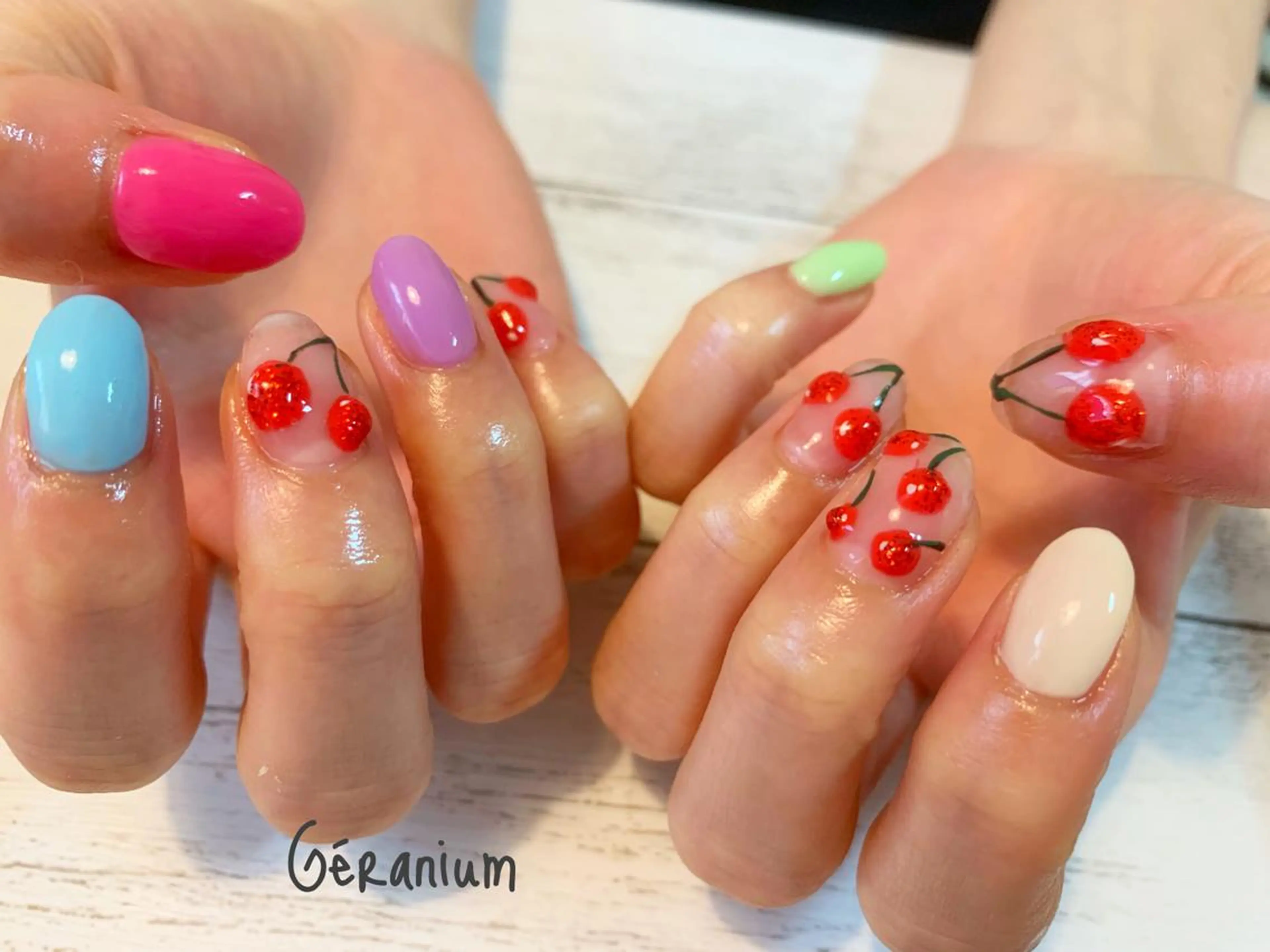 ネイル アートネイル ハンドネイル GéRanium Harukaのネイルデザイン