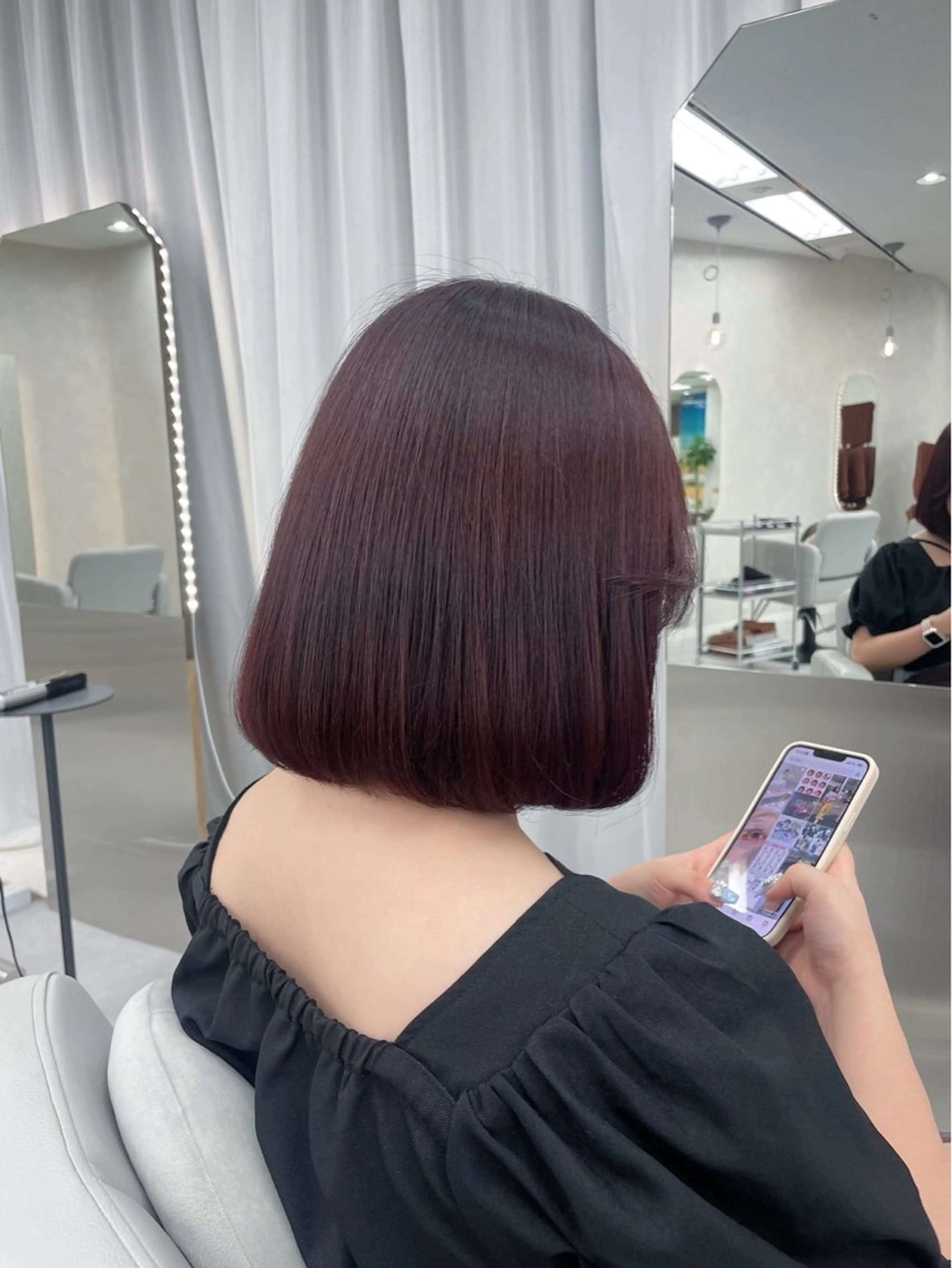 ショート カラー ブラウンカラー レッドカラー アイナ🤍レイヤー カット/透明感ヘアのヘアスタイル