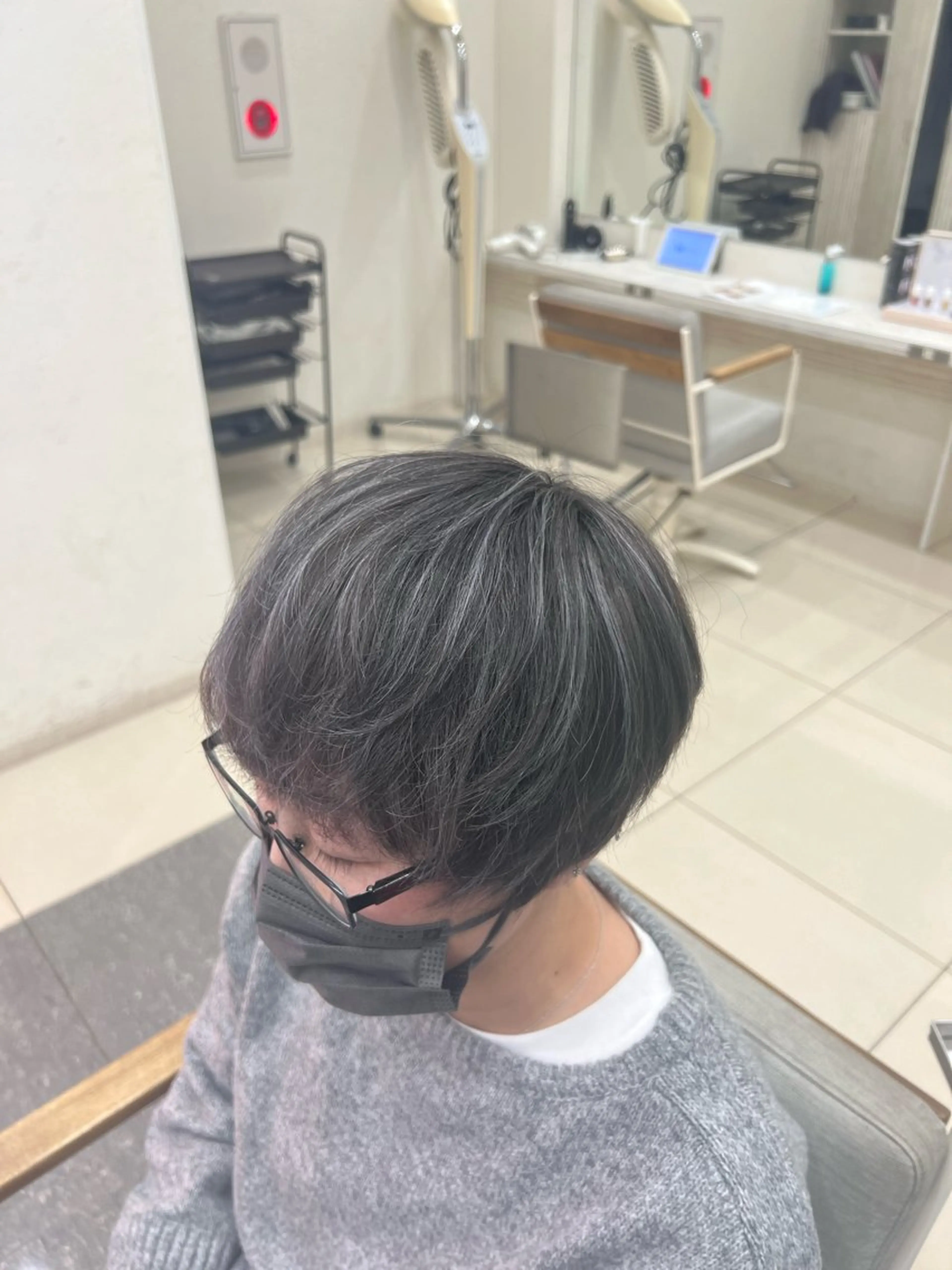 ショート カラー ヘアカラー 太白区/白髪ぼかし ハイライト/千葉達人のヘアスタイル