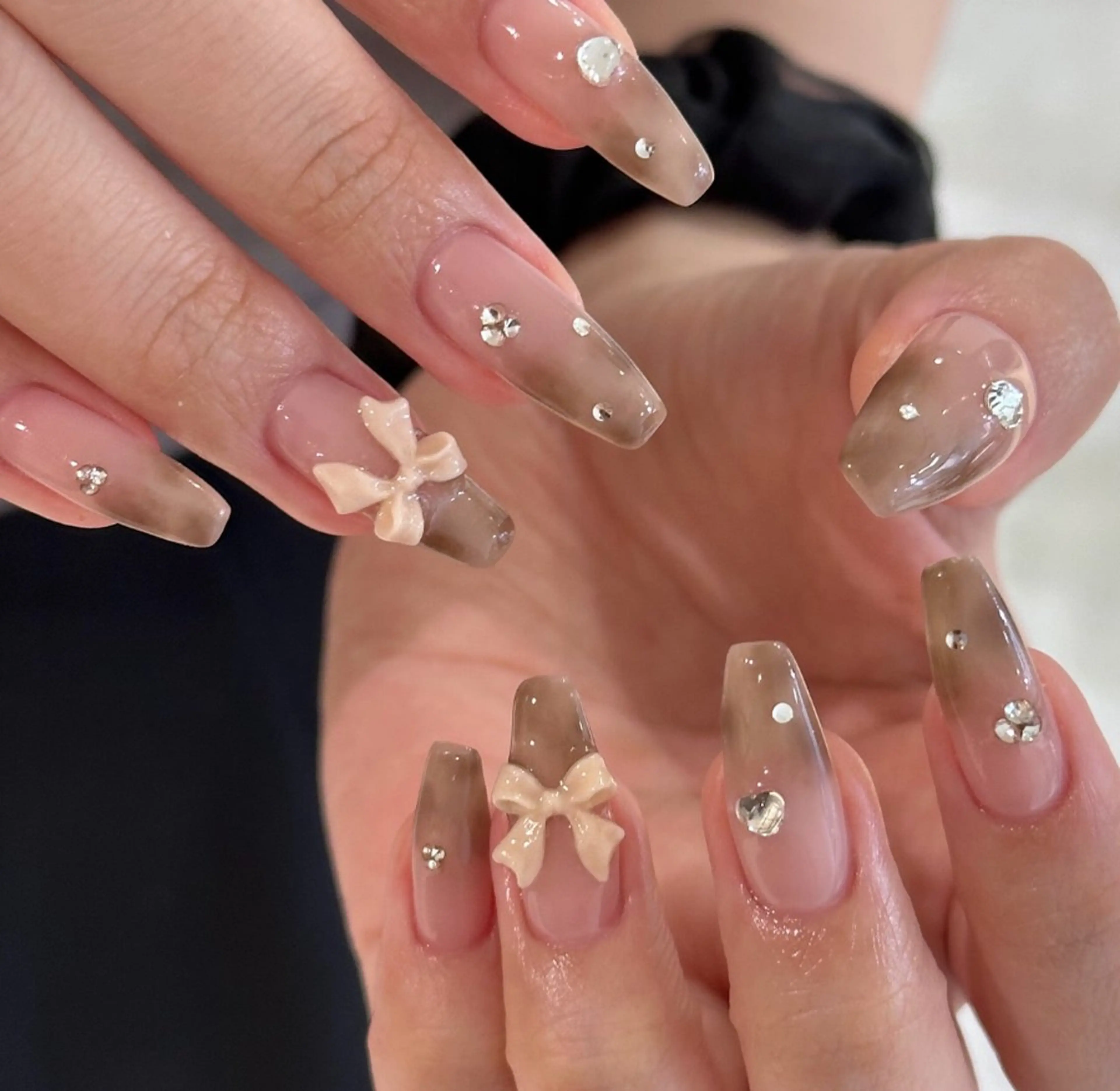 ネイル アートネイル ジェルネイル グラデーション マグネットネイル ニュアンスネイル ハンドネイル Ryu nail studioのネイルデザイン