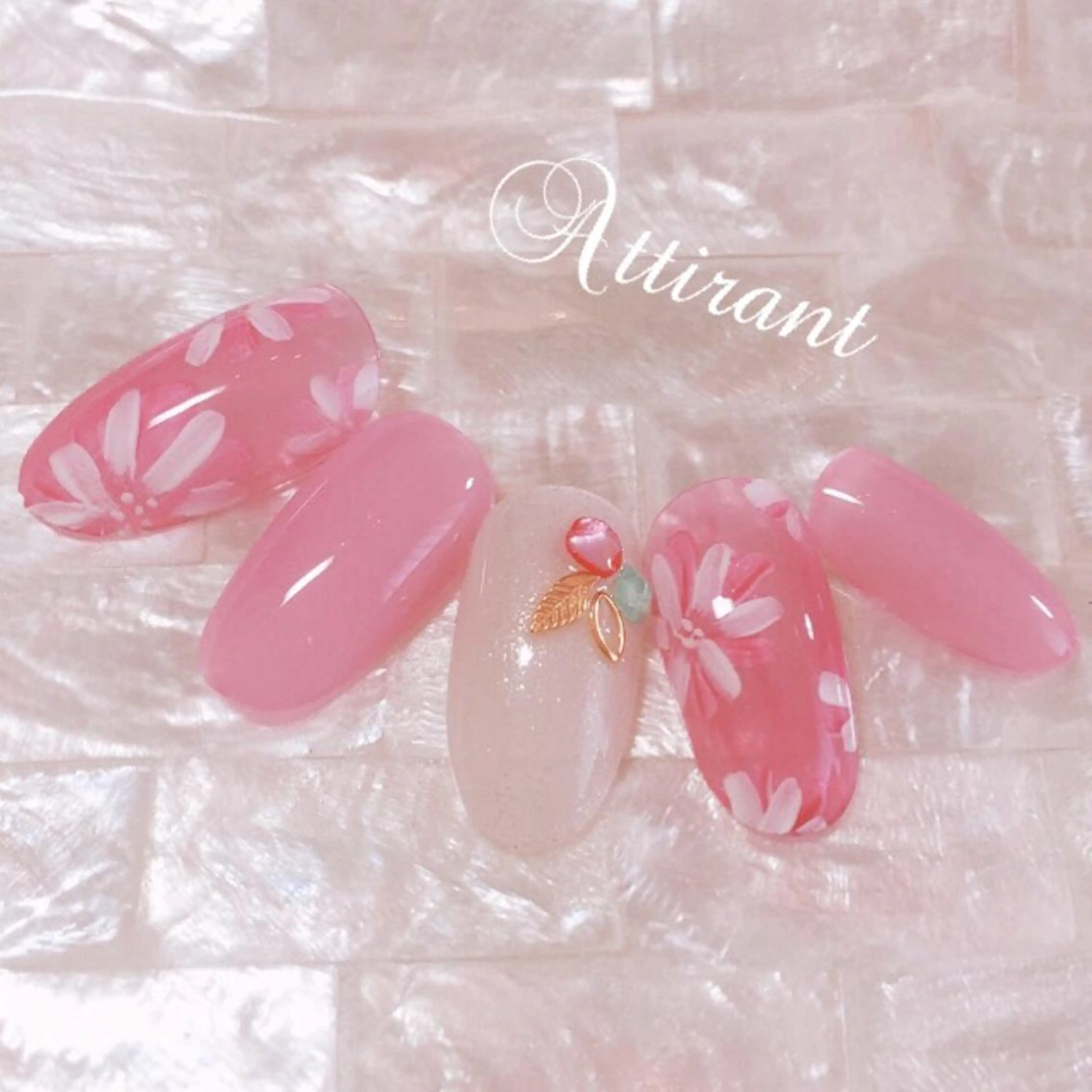 ネイル ネイルサロン アティロンのネイルデザイン