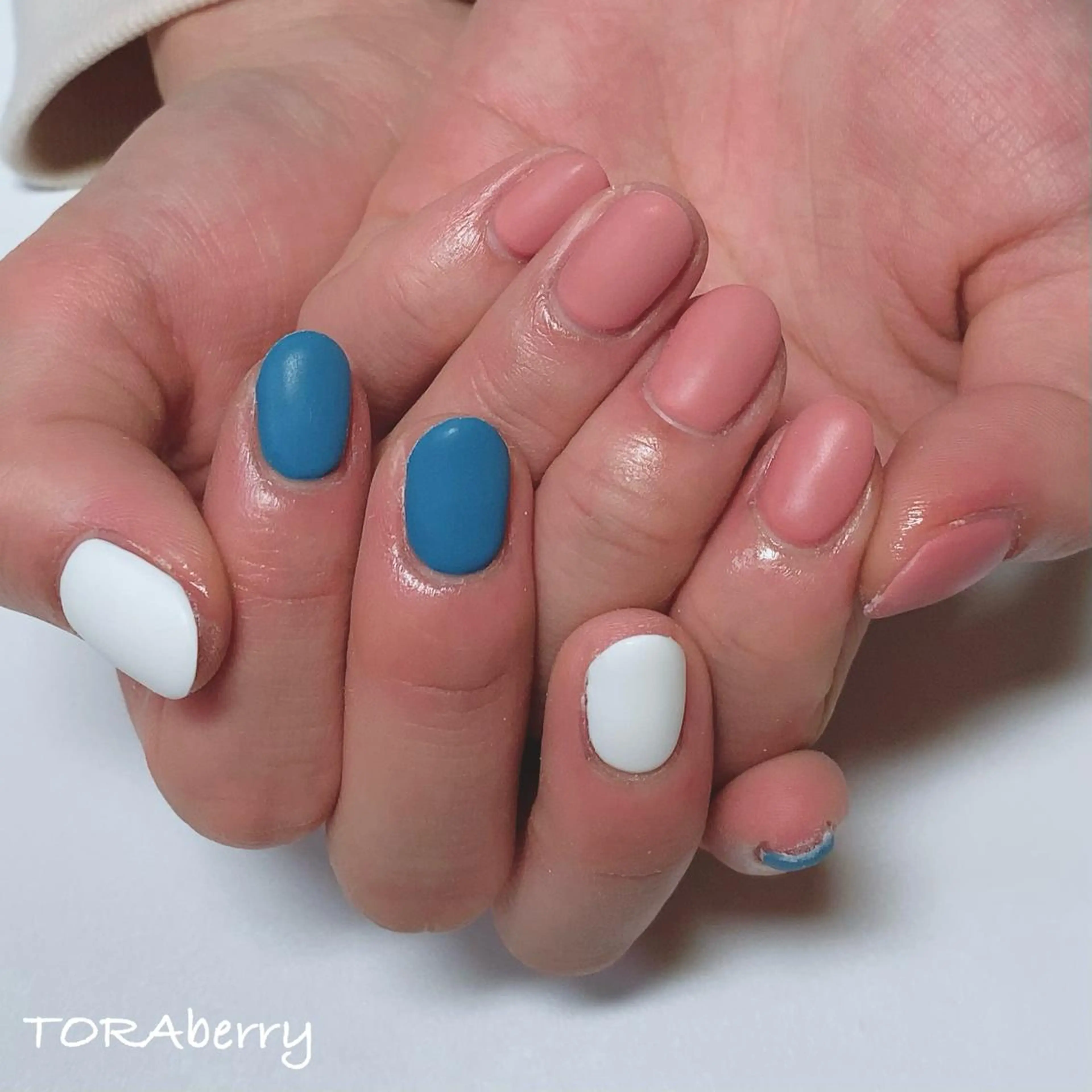 ネイル ハンドネイル ネイリスト なつみのネイルデザイン