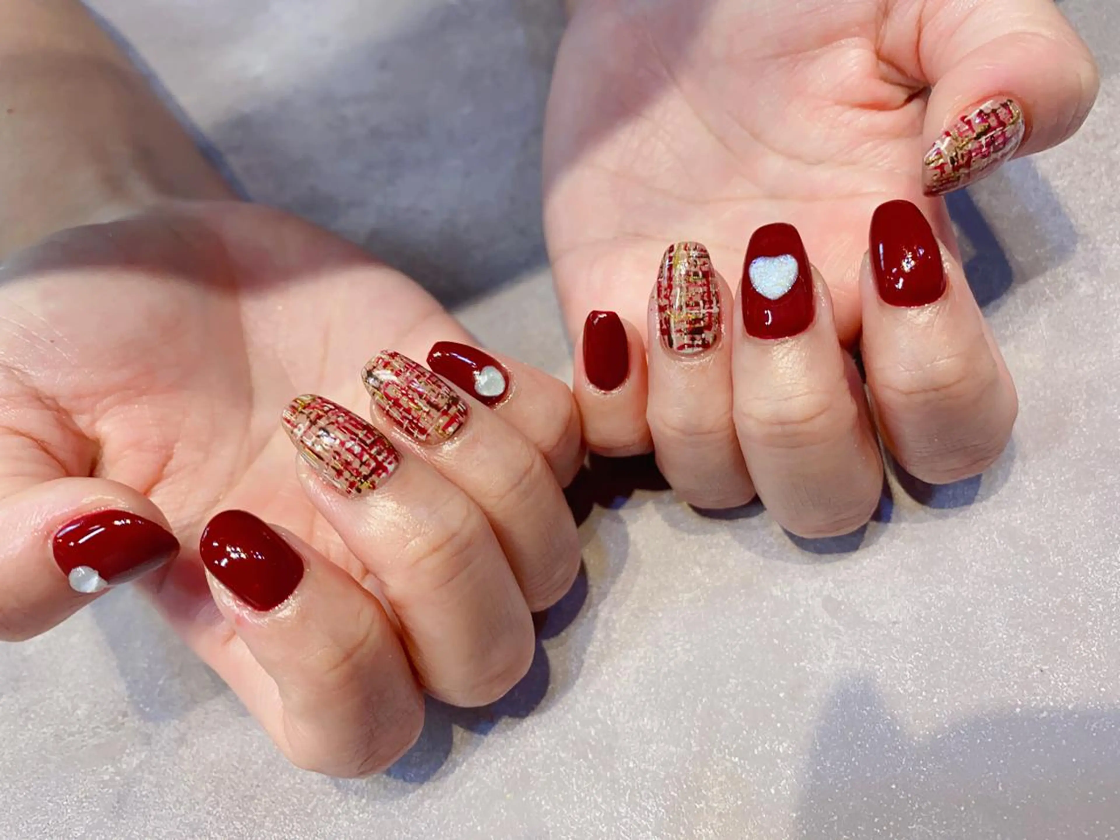 ミディアム ネイル シンプルネイル ハンドネイル NAILSALON 🍔Timna🍟のネイルデザイン