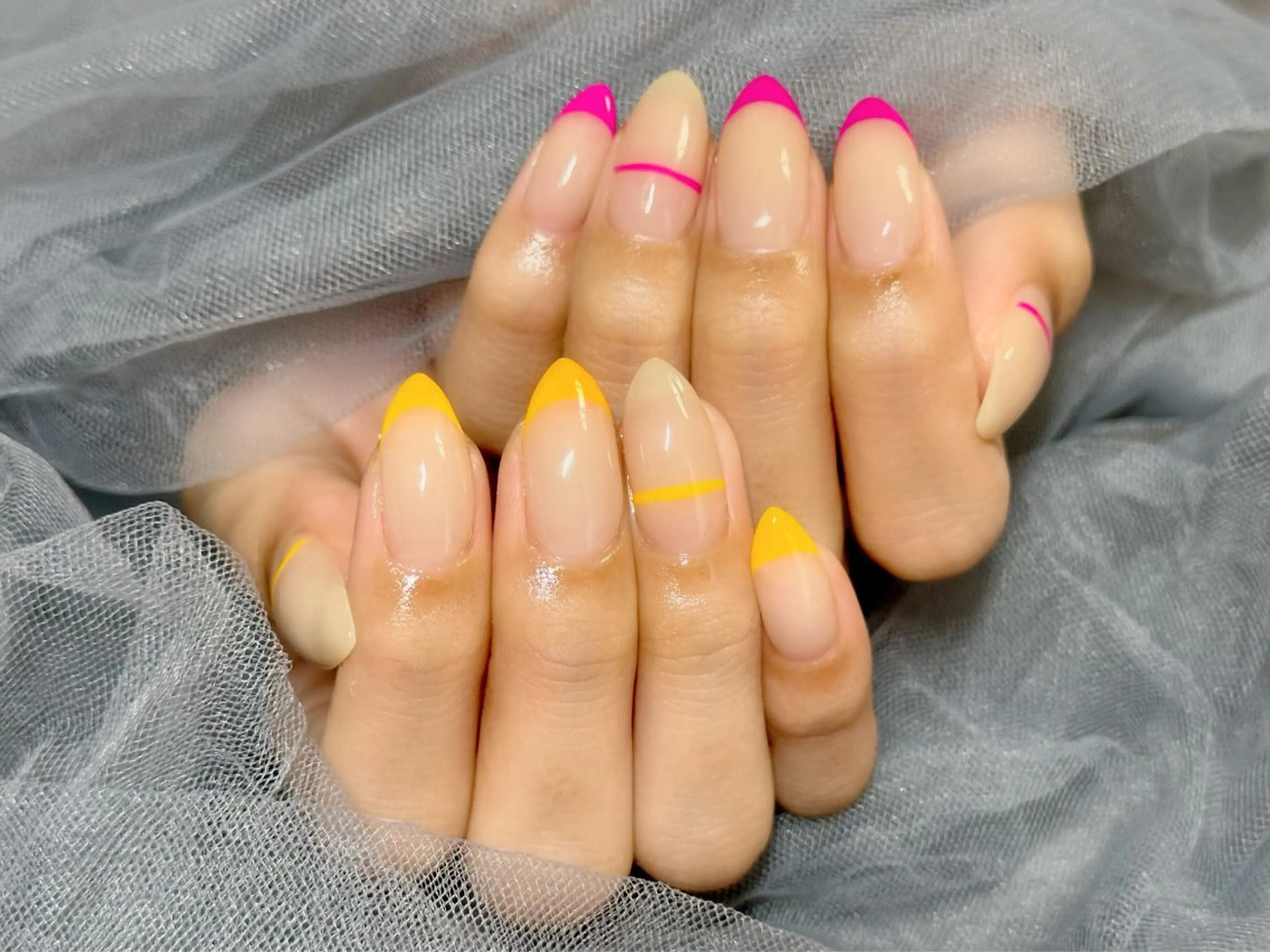 ネイル フレンチネイル オレンジ ピンク ハンドネイル Nail Salon KURELLYのネイルデザイン