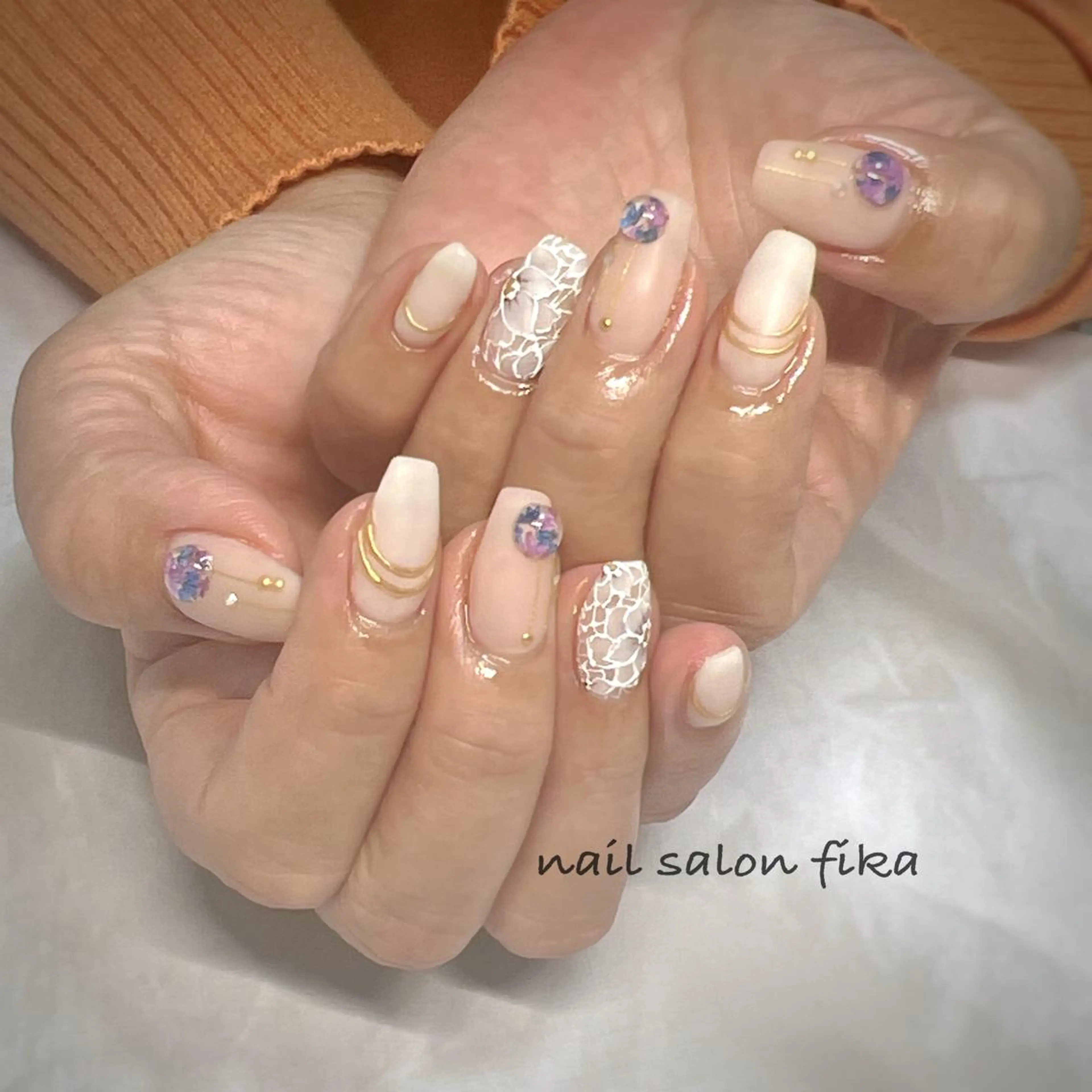 ネイル フラワーネイル nail salon fikaのネイルデザイン