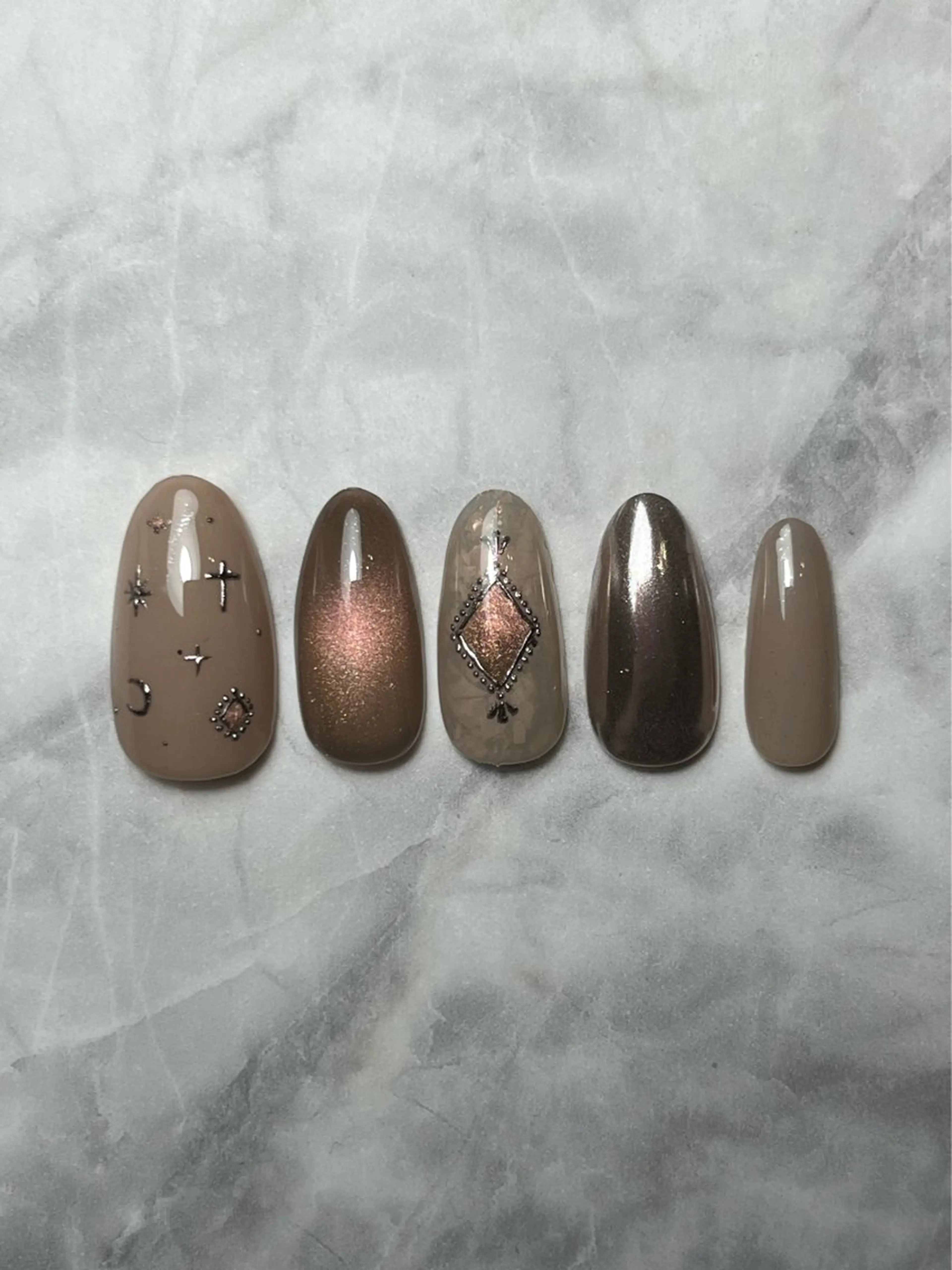 ネイル なんば7nail YUZUHAのネイルデザイン