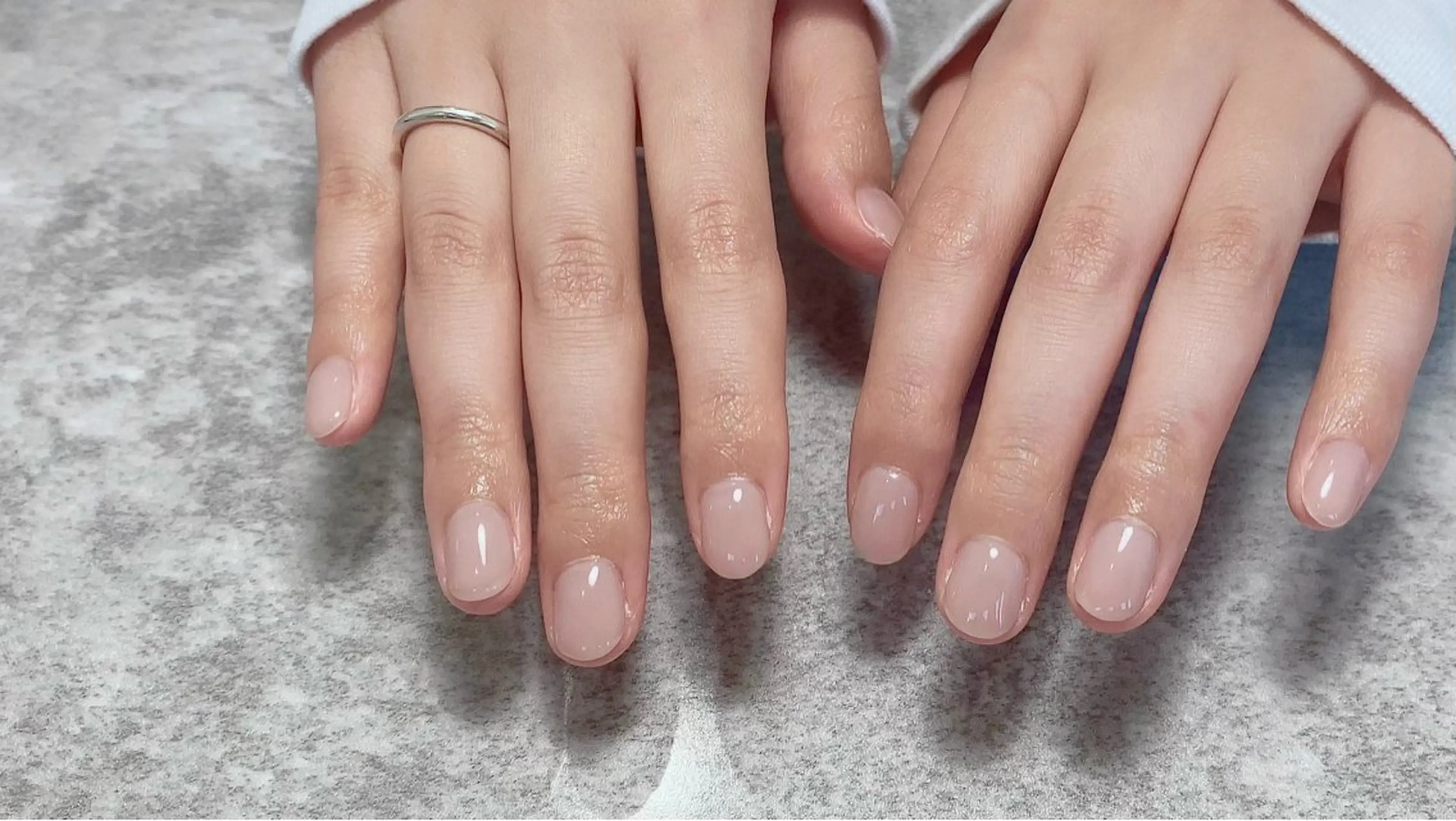 ネイル クリアネイル ショートネイル シンプルネイル Chicchi 加茂宮駅徒歩3分のネイルデザイン