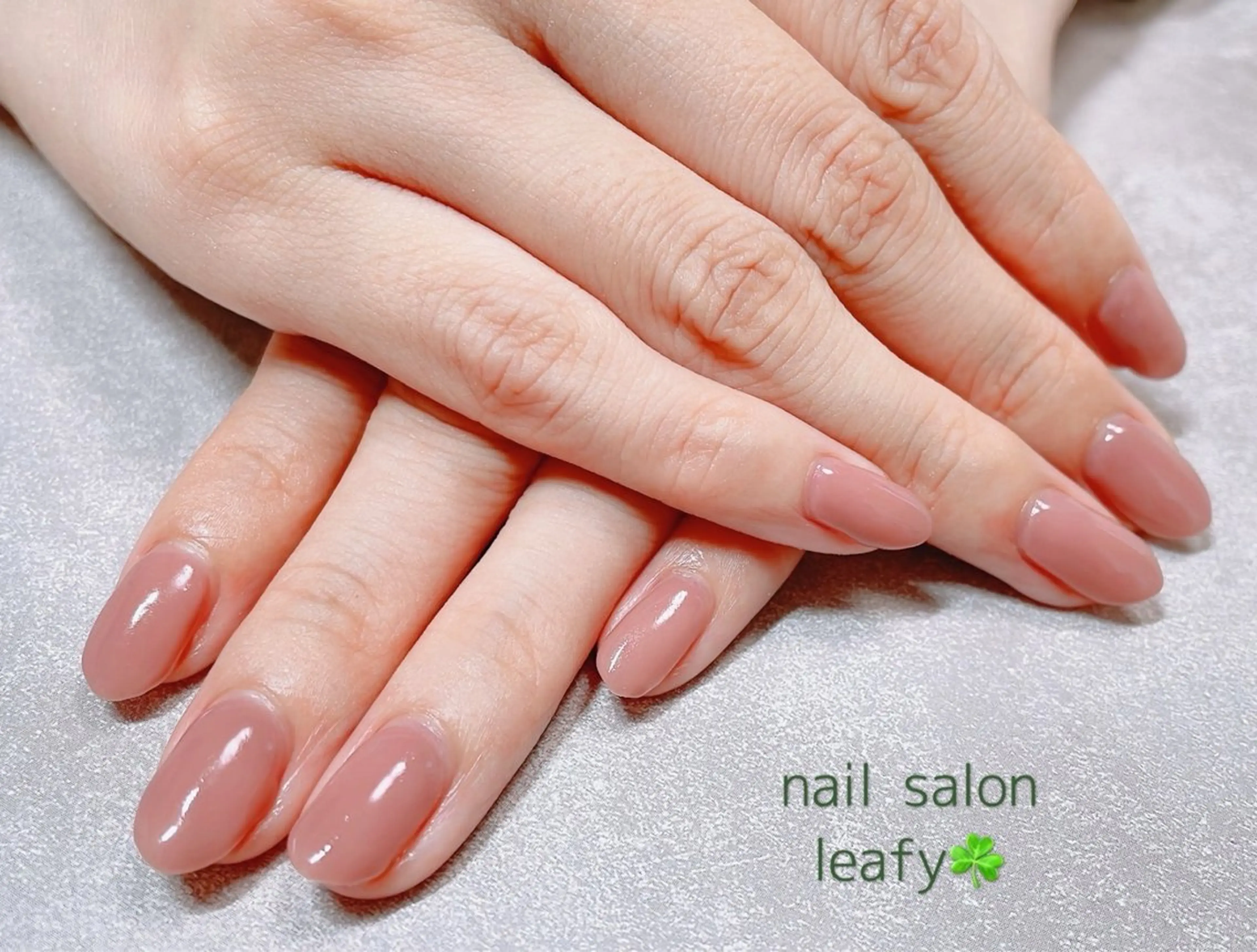 ネイル ワンカラーネイル ピンク ネイルサロン leafyのネイルデザイン