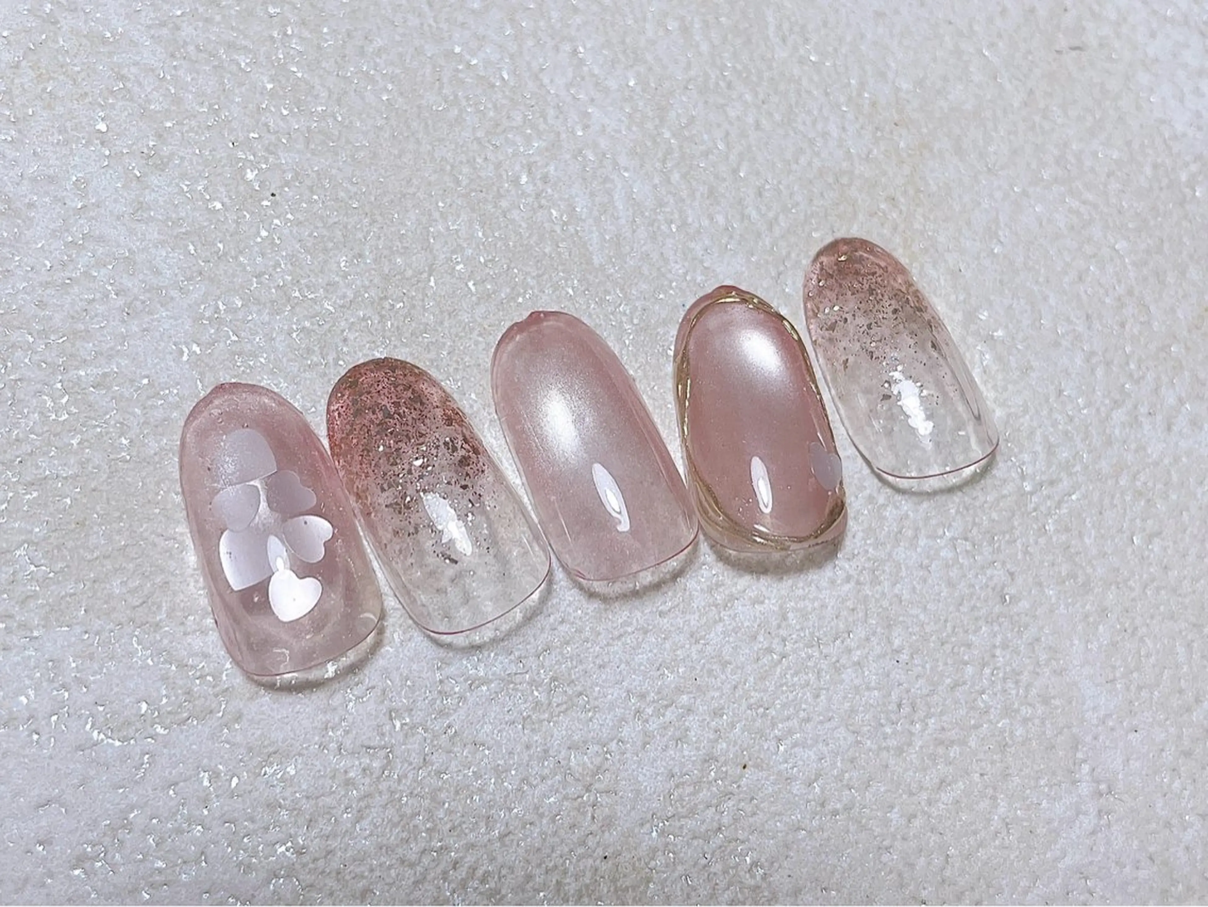 ネイル オーロラネイル フラワーネイル フットネイル フレンチネイル ジェルネイル ハンドネイル mogunail &blowのネイルデザイン
