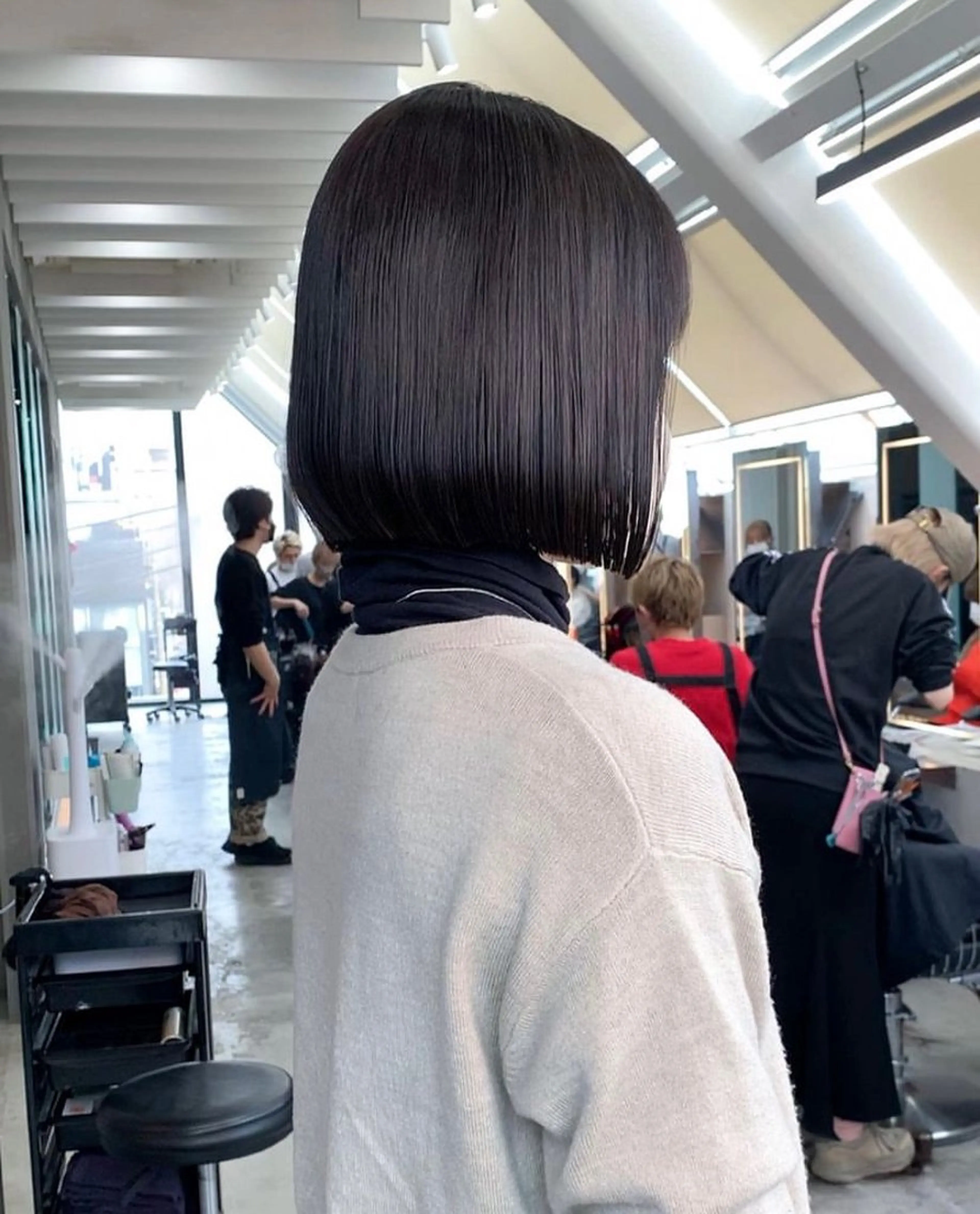 ミディアム カット 縮毛矯正 トリートメント 💖ボブ/髪質改善 顔周りレイヤー/ユイのヘアスタイル