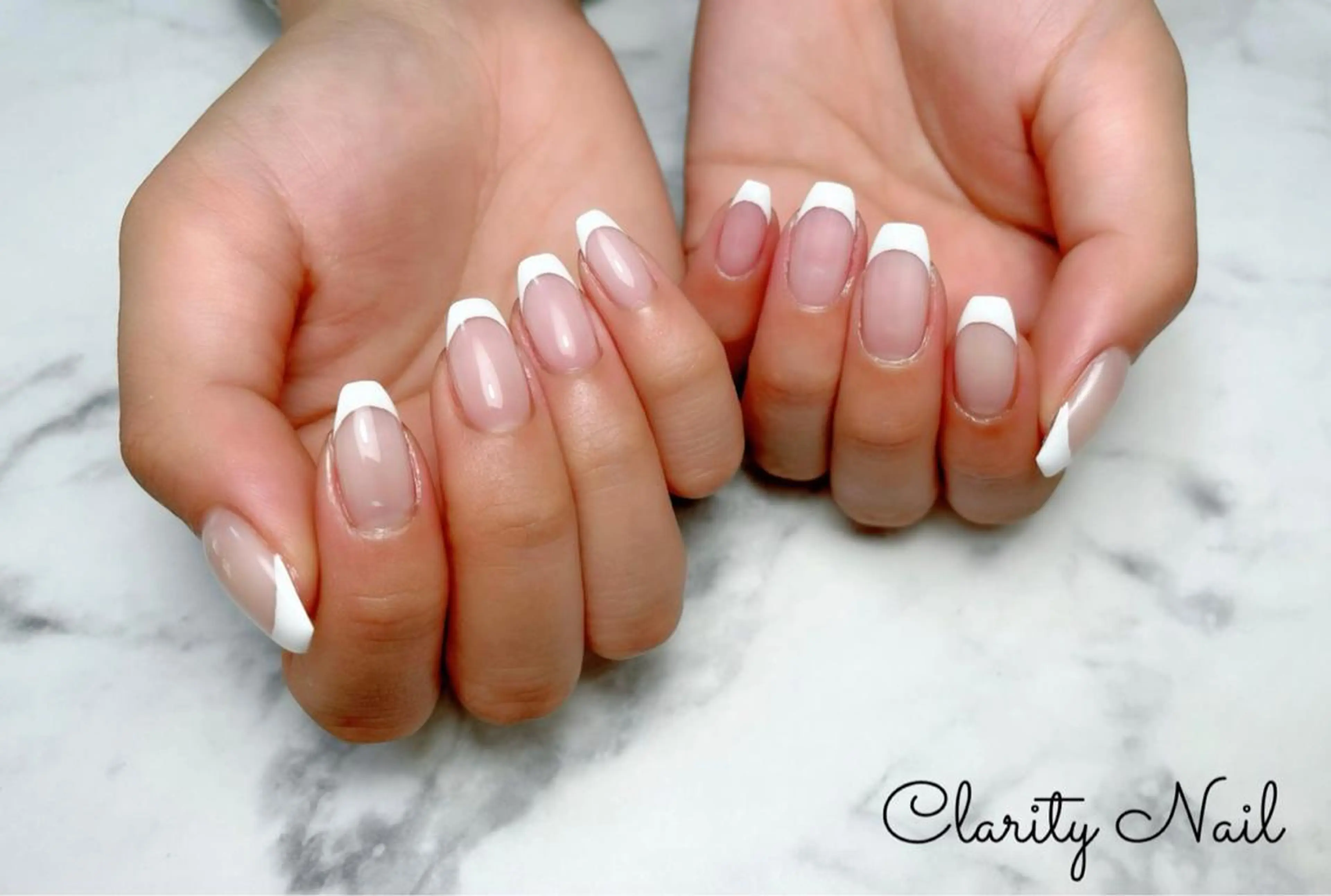 ネイル フレンチネイル ハンドネイル Clarity Nailのネイルデザイン