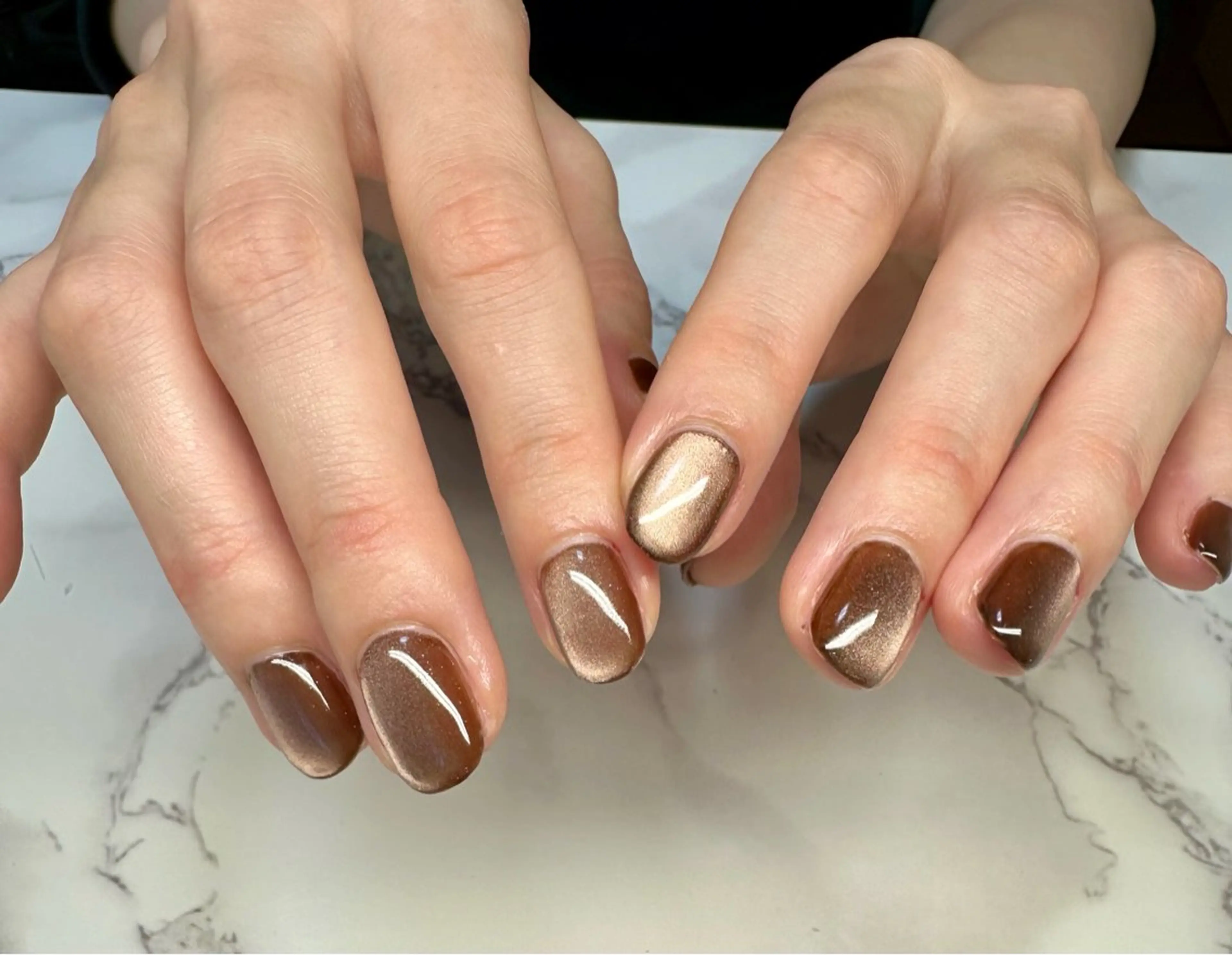 ネイル アニマル柄 チークネイル フレンチネイル ハロウィン キラキラネイル M.N_ nailのネイルデザイン