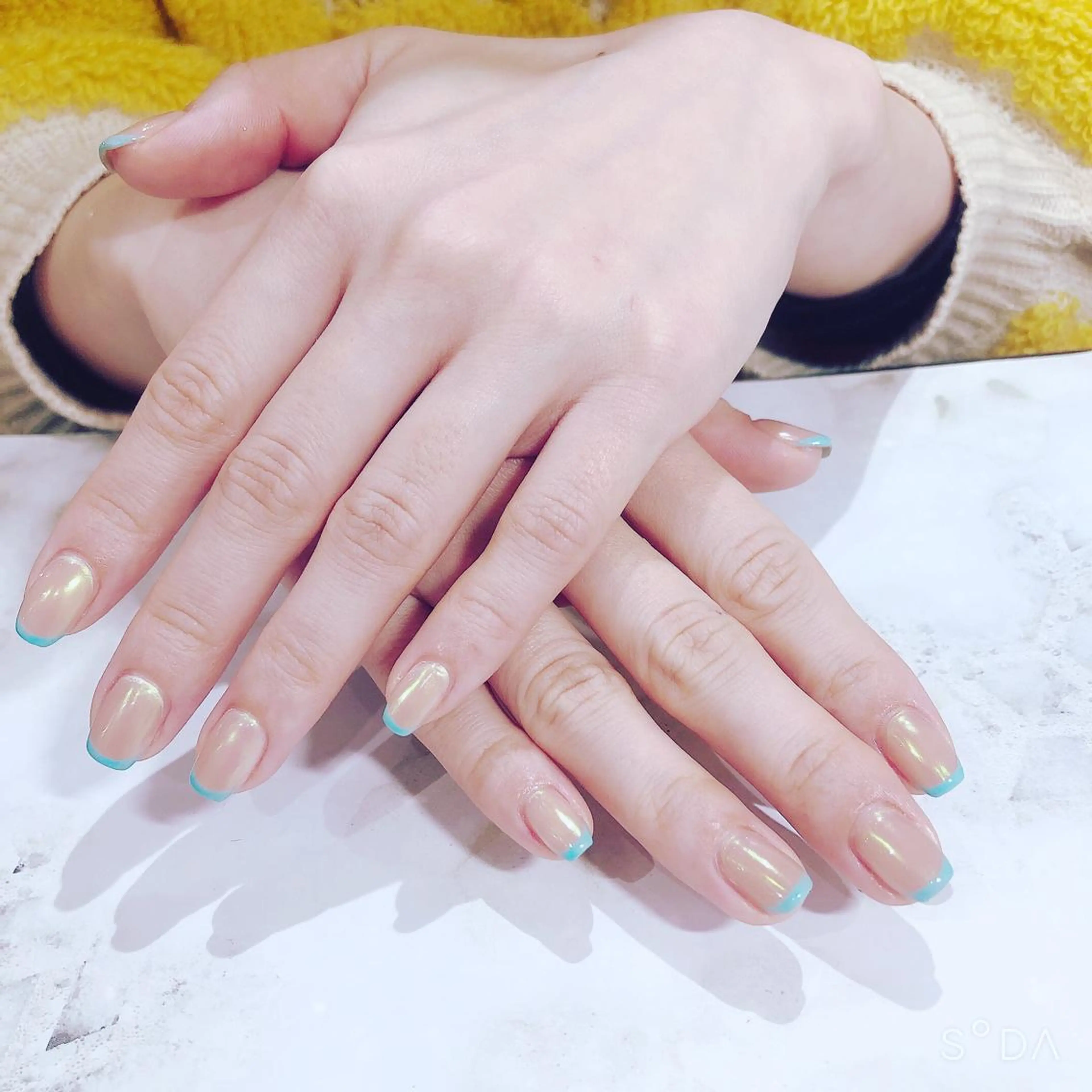 ネイル オーロラネイル フレンチネイル ミラーネイル ハンドネイル 吉野✨ ネイルデザイナー✨のネイルデザイン