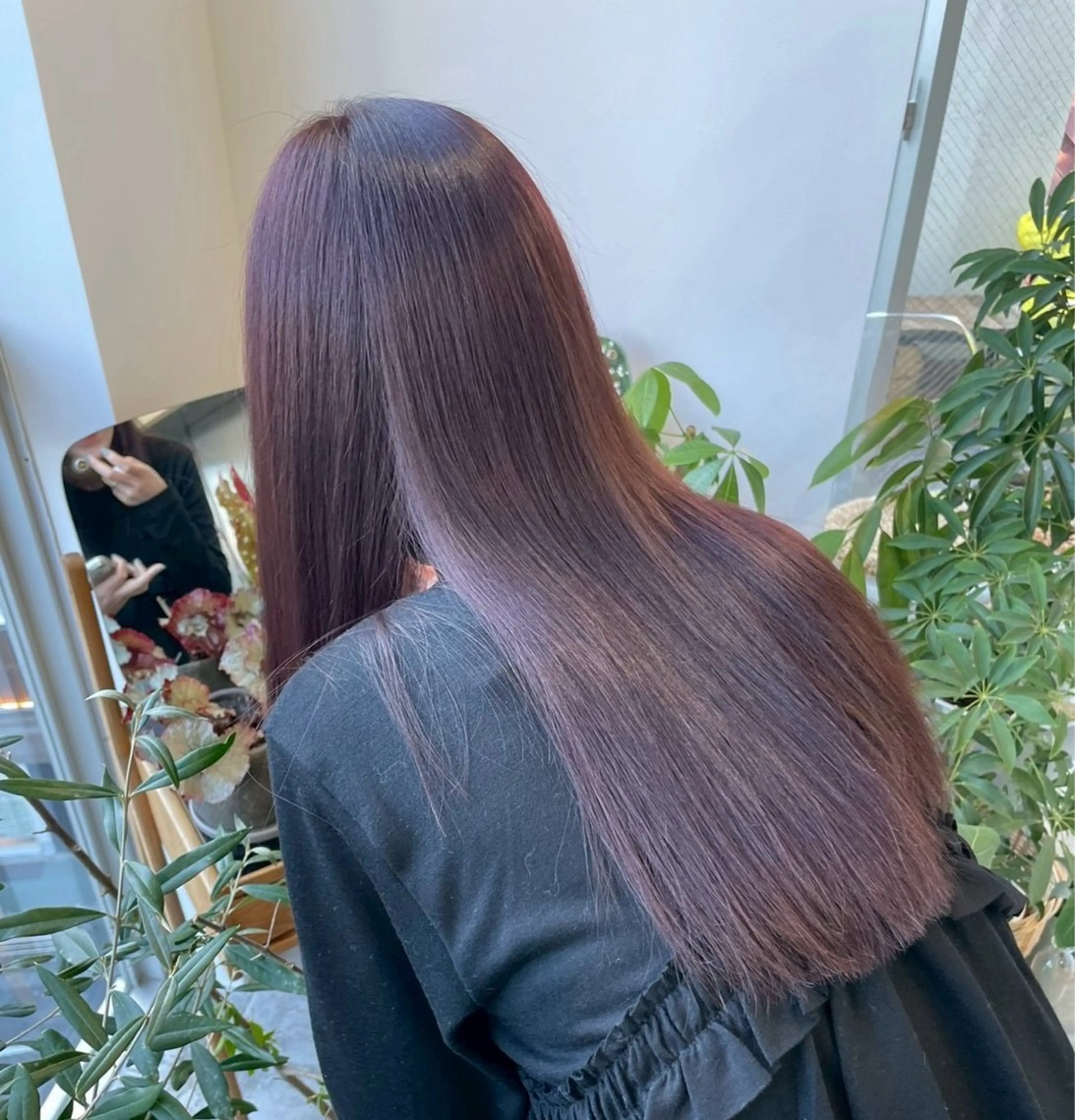 ロング カラー ブラウンカラー ピンクカラー ピンクブラウン ロング ✨️赤み消しカラー/ ミルクティーベージュのヘアスタイル