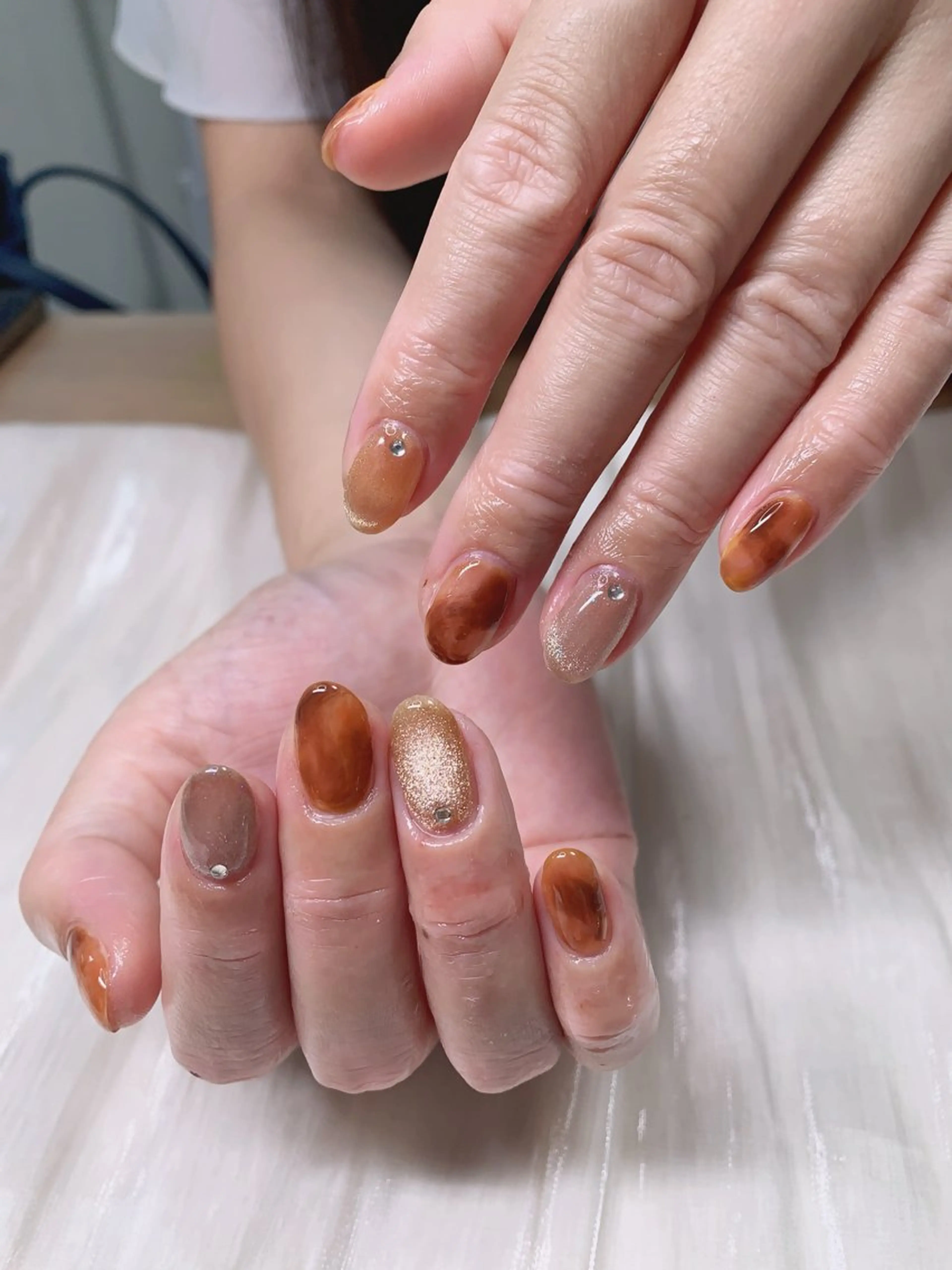 ネイル マグネットネイル ニュアンスネイル オフィスネイル Cute Tips nailのネイルデザイン