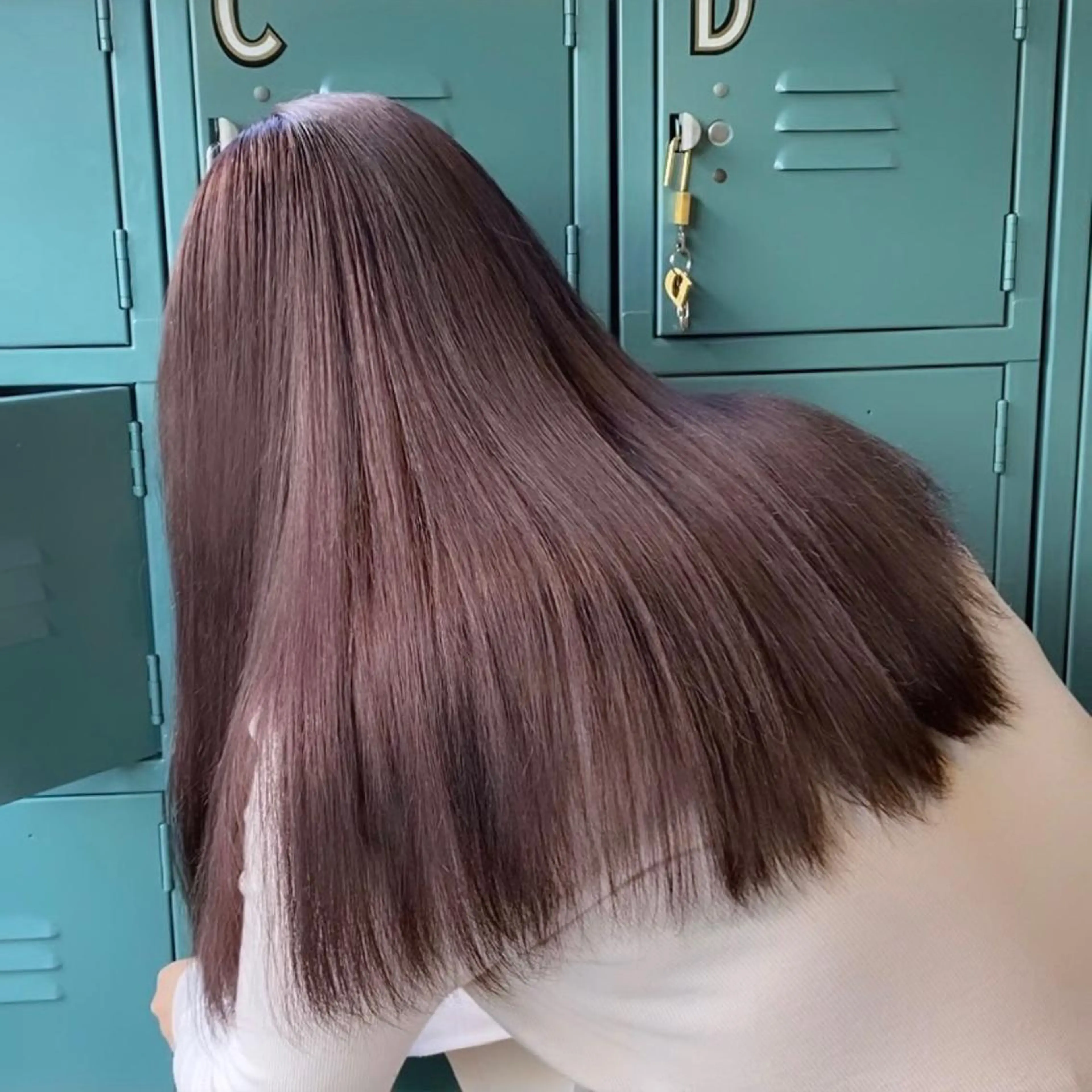 ロング 韓国レイヤー/透明感 カラー🦋mioのヘアスタイル